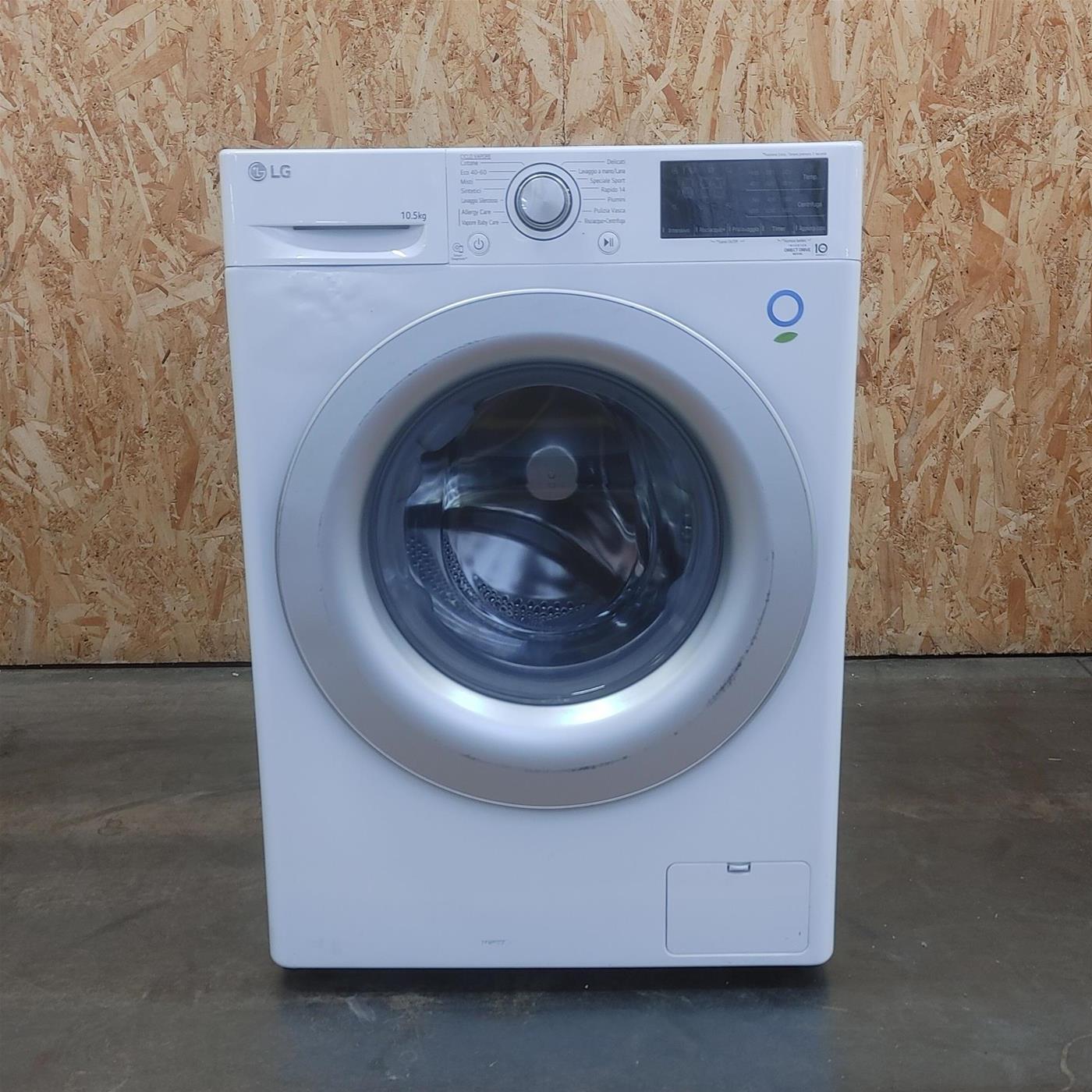 Lavatrice Intelligente LG F4WV310S4E AIDD Vapore 10,5 Kg