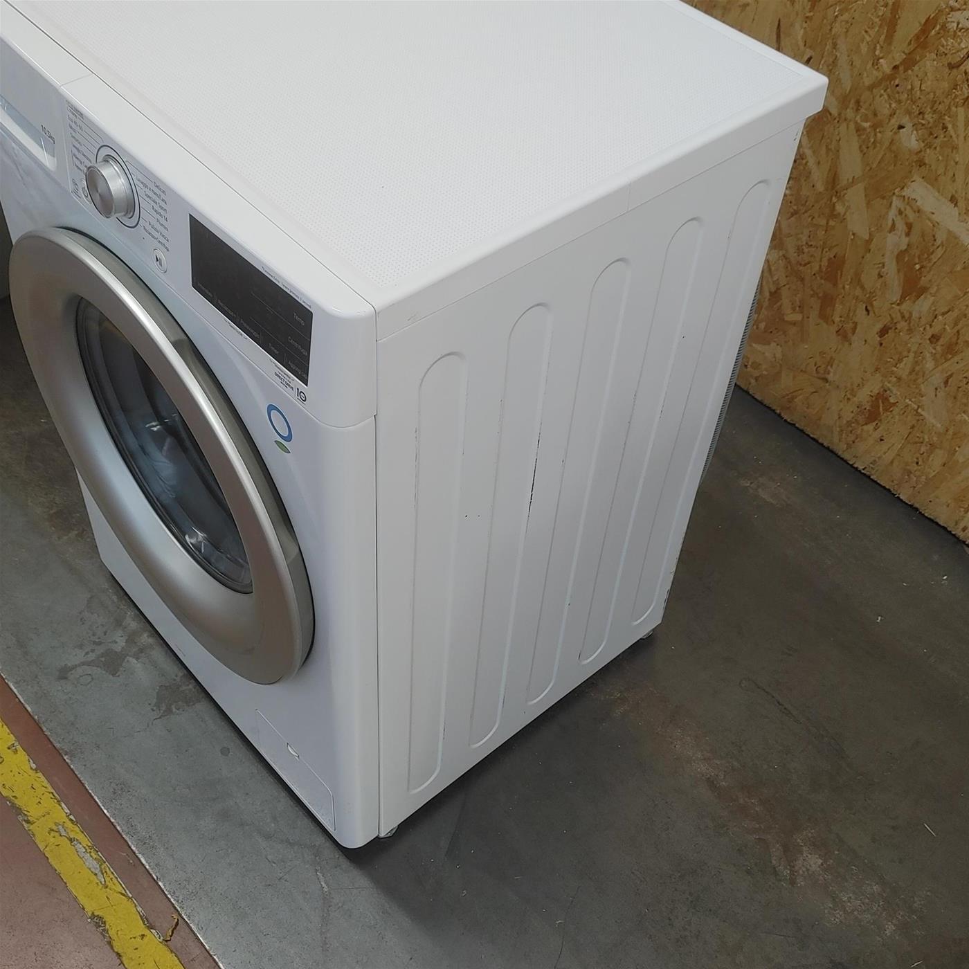 Lavatrice Intelligente LG F4WV310S4E AIDD Vapore 10,5 Kg