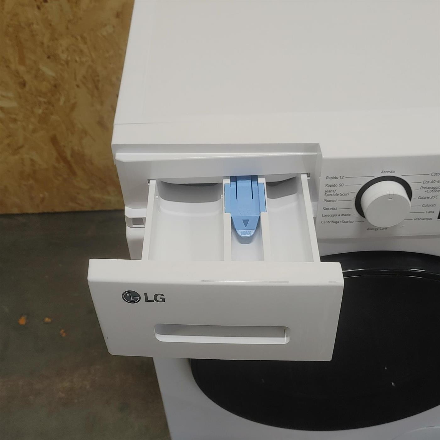 Lavatrice LG F4WM309SAE 9 Kg