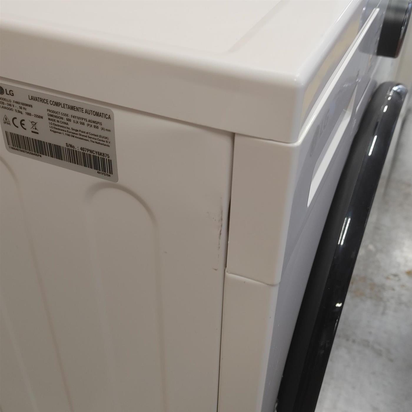 Lavatrice smart LG F4NX1009NWB Classe A 9 Kg