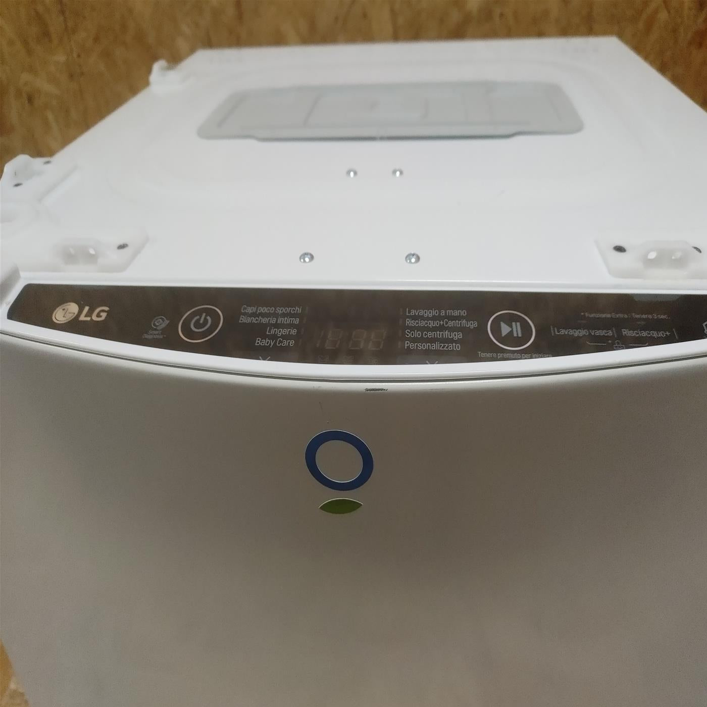 Lavatrice LG F8K5XN3 Smart TWINWash Carica dall'alto 2 Kg