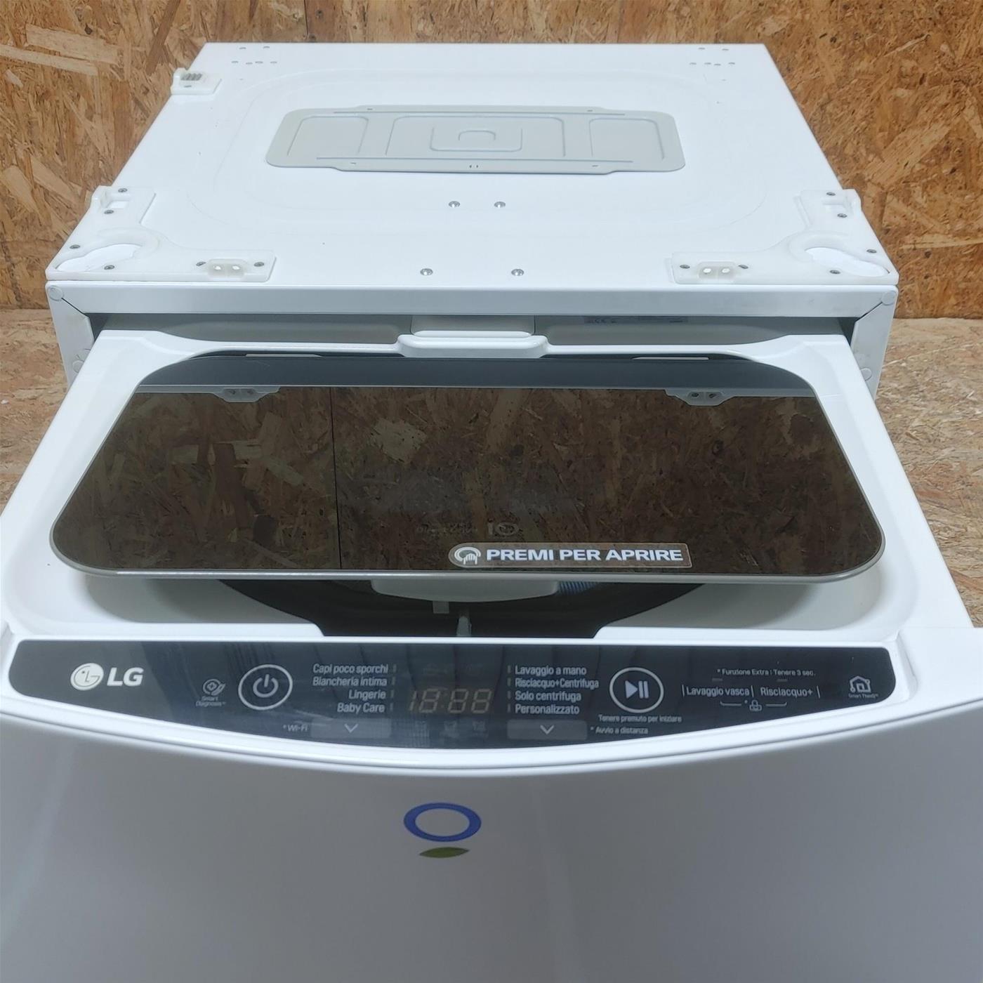 Lavatrice LG F8K5XN3 Carica dall'alto 2 Kg