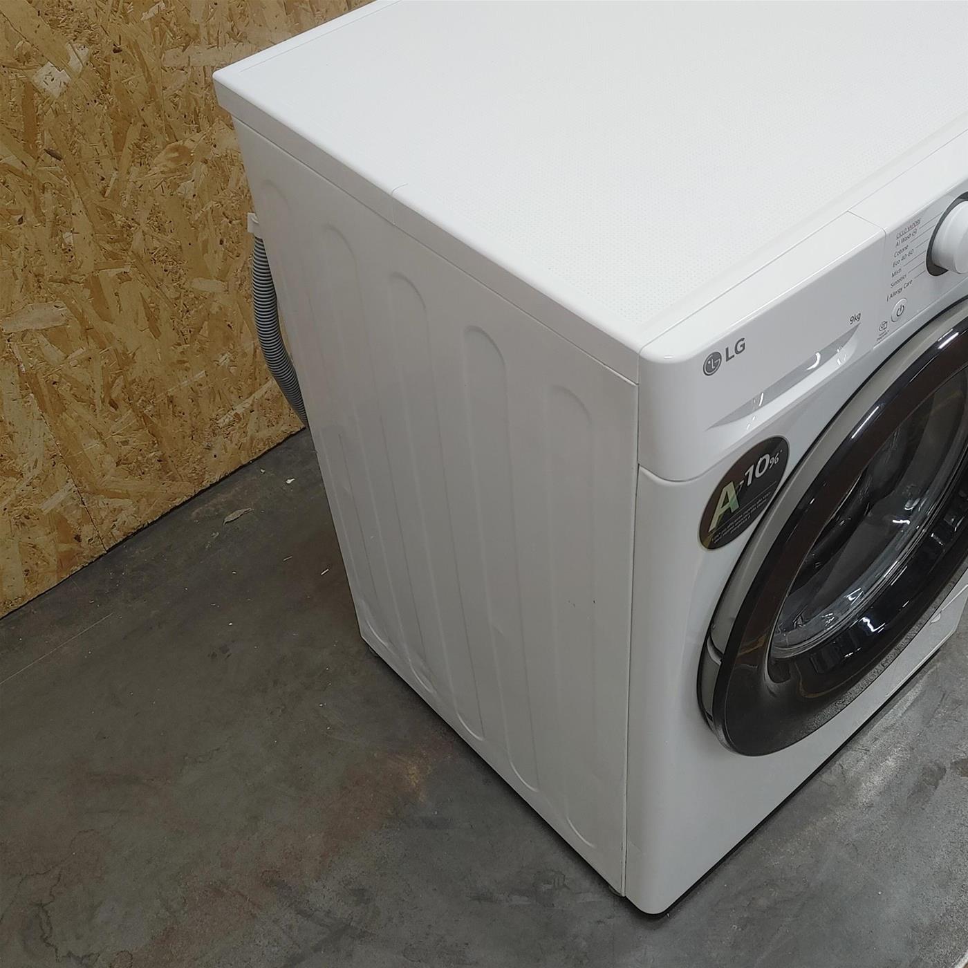 Lavatrice intelligente LG F4R5009TSWW 9 Kg