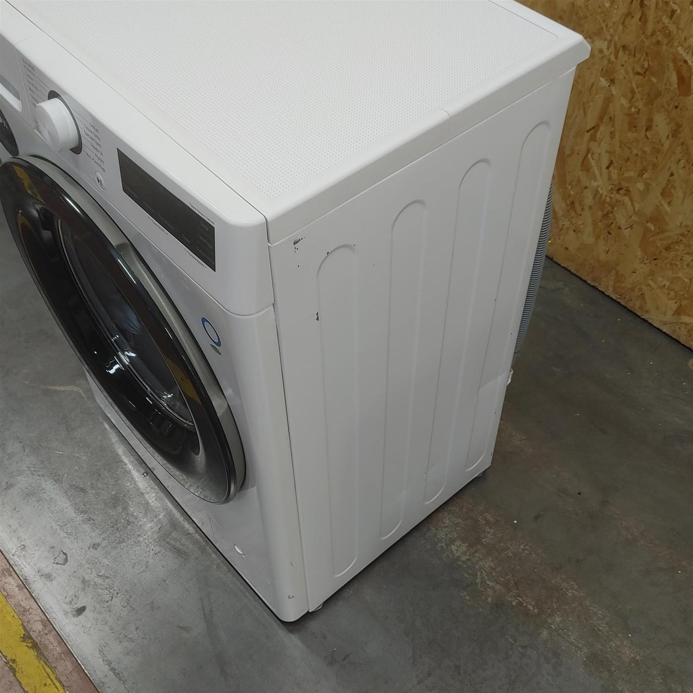 Lavatrice intelligente LG F2R3S09NSWB Classe A 9 Kg