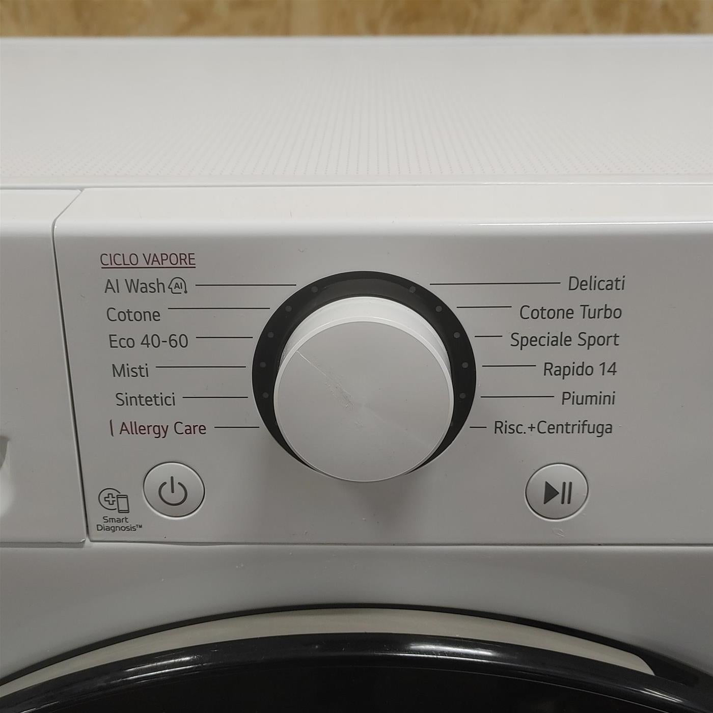 Lavatrice intelligente LG F2R3S09NSWB Classe A 9 Kg