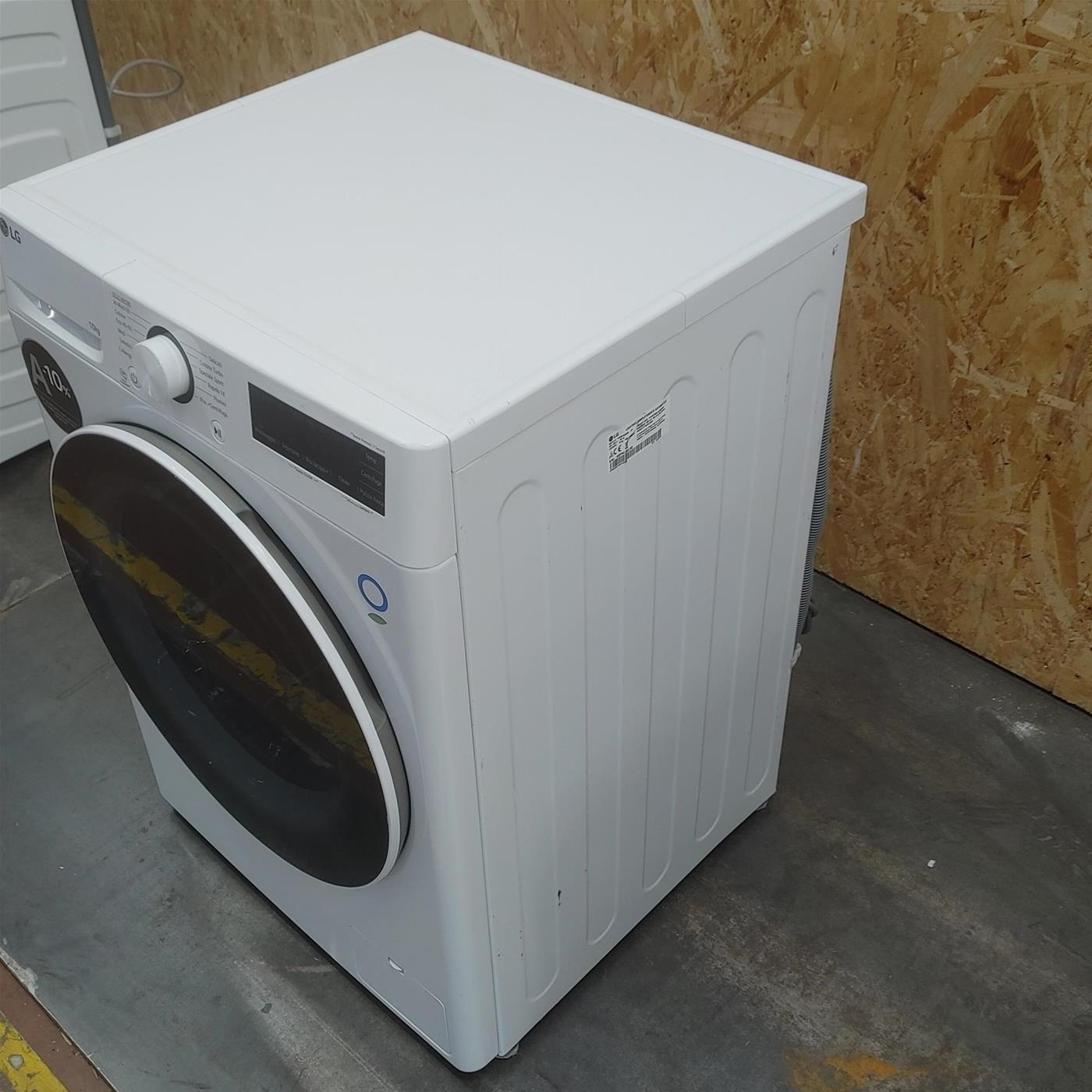 Lavatrice intelligente LG F4R3010NSWB Classe A 10 Kg