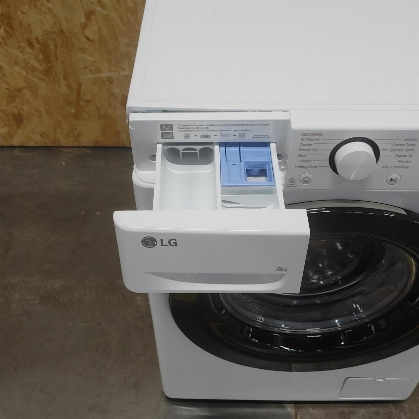 Lavatrice intelligente LG F2R3S08NSWB AI DD AI Wash 8 Kg