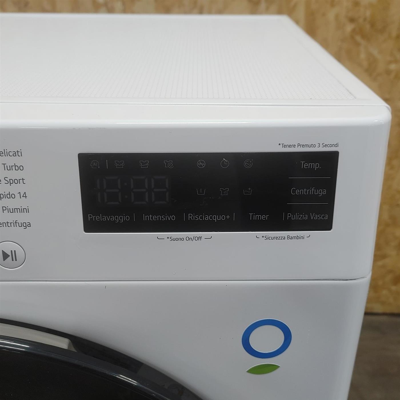 Lavatrice intelligente LG F2R3S09NSWB Classe A 9 Kg