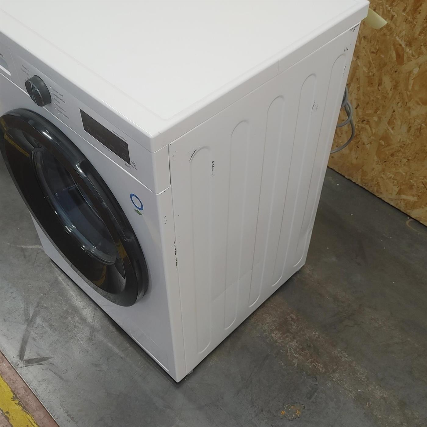 Lavatrice smart LG F4NX1008NWK Classe A 8 Kg