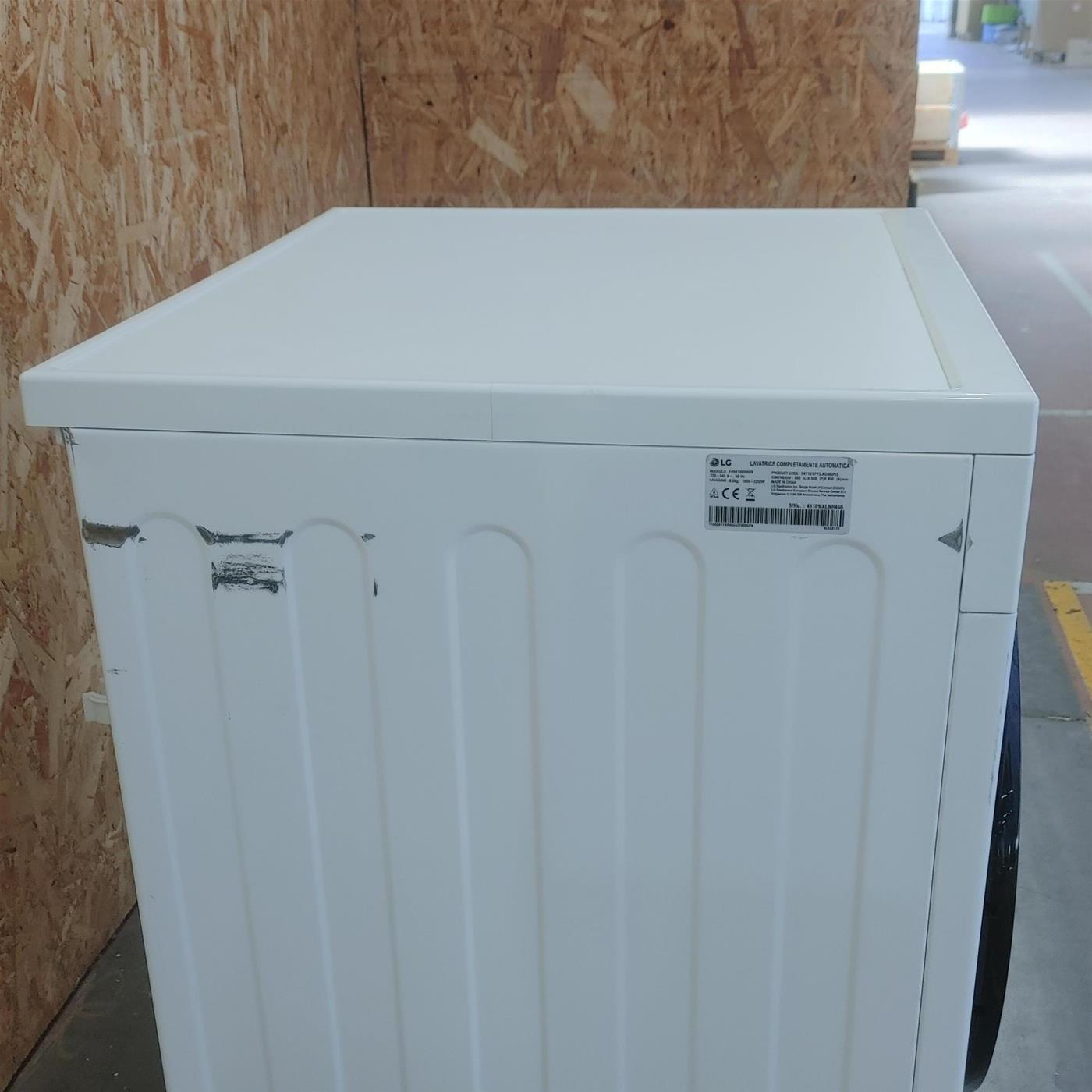 Lavatrice smart LG F4NX1009NWB Classe A 9 Kg