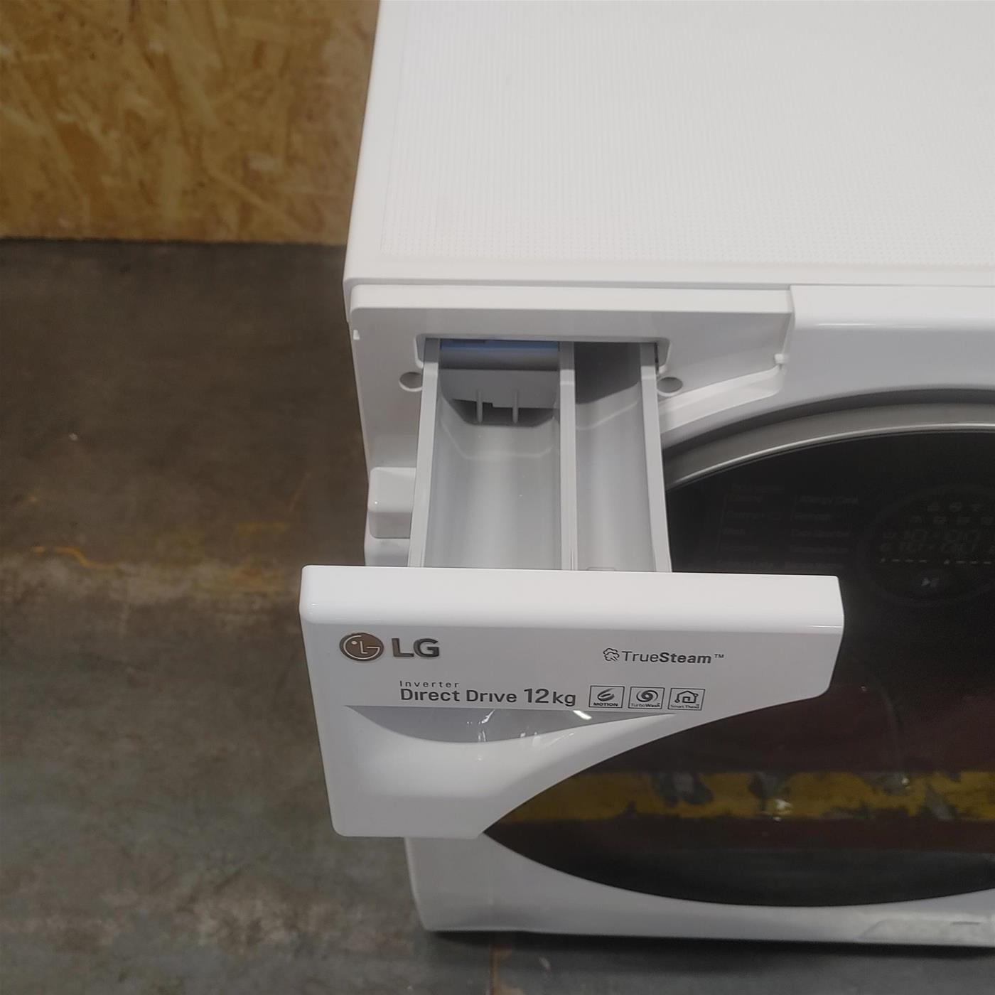 Lavatrice LG FH4G1BCS2 Classe A 12 Kg