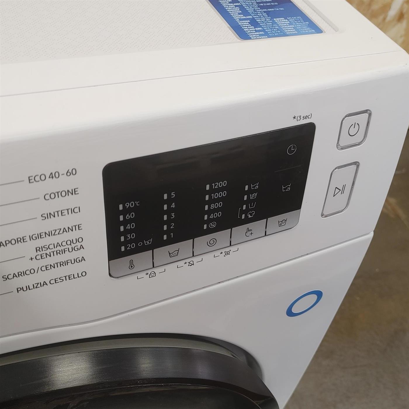 Lavatrice Samsung WW80AA126AE Carica frontale 8 kg 1200 Giri/min Bianco