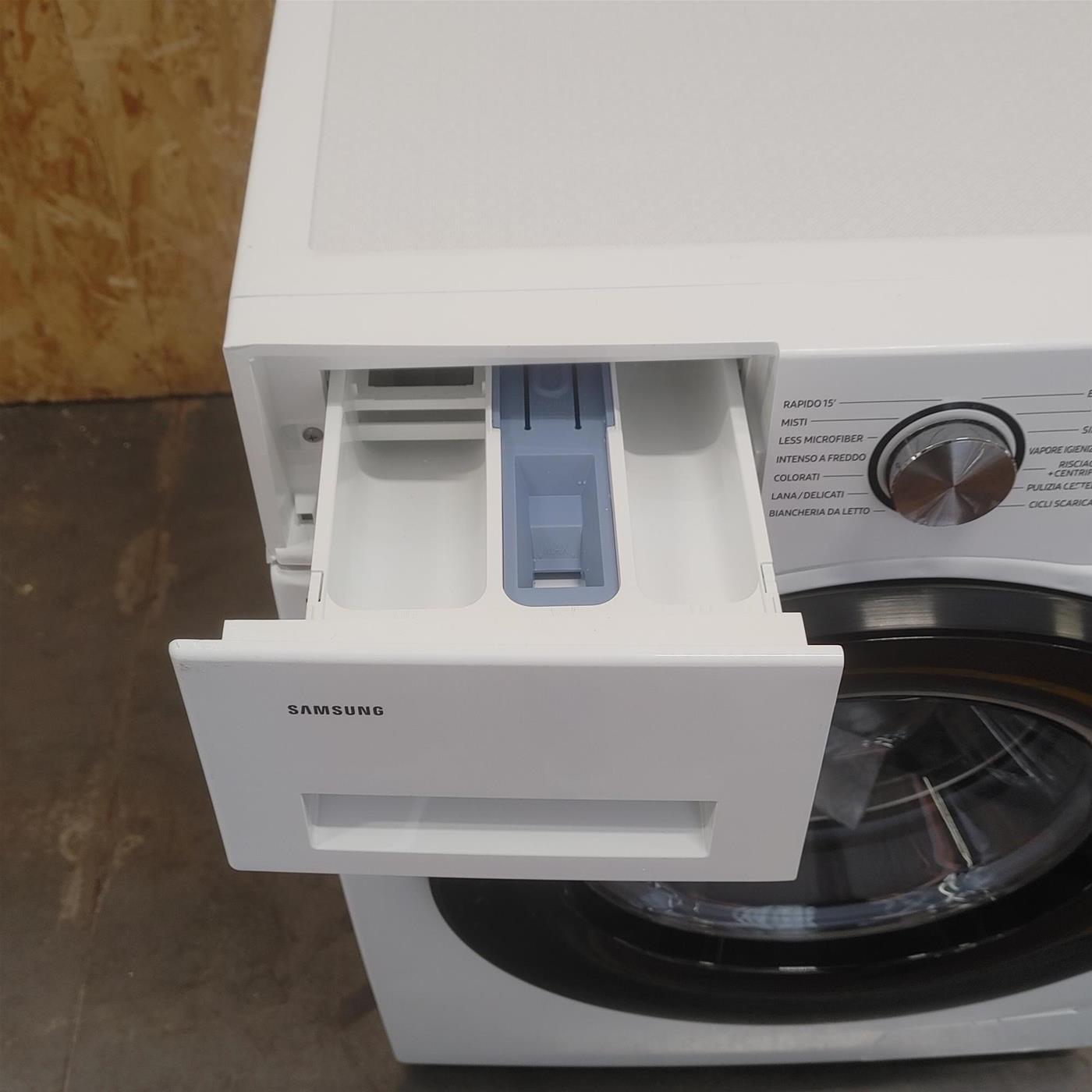 Lavatrice Samsung WW90CGC04DAH/EU Classe A 9 Kg