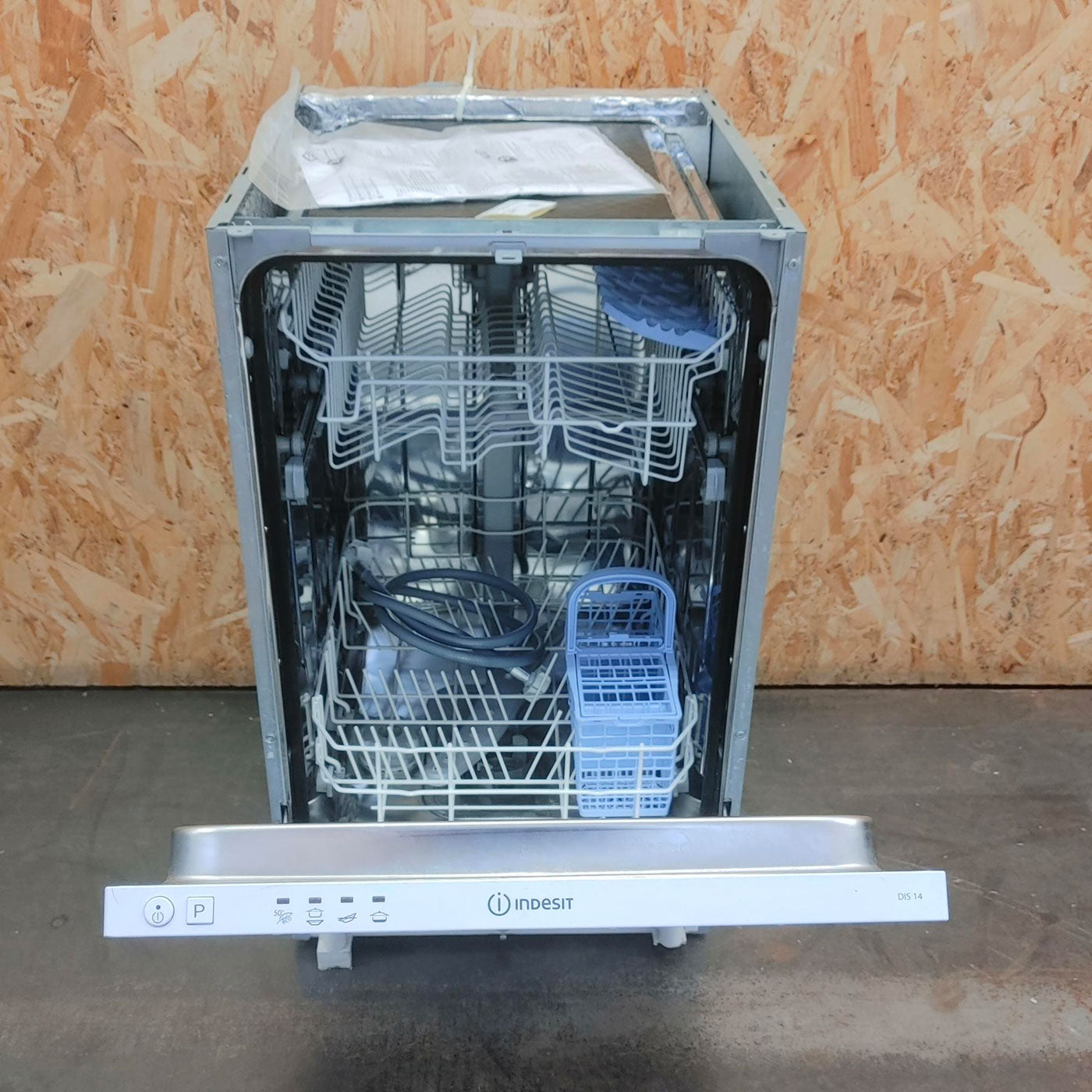 Lavastoviglie Indesit DIS 14 Completamente da incasso 10 coperti