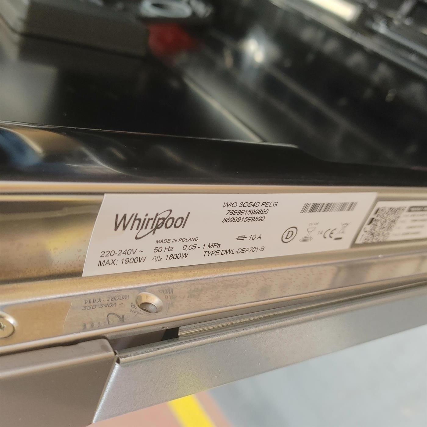 Lavastoviglie Whirlpool WIO 3O540 da Incasso 14 Coperti