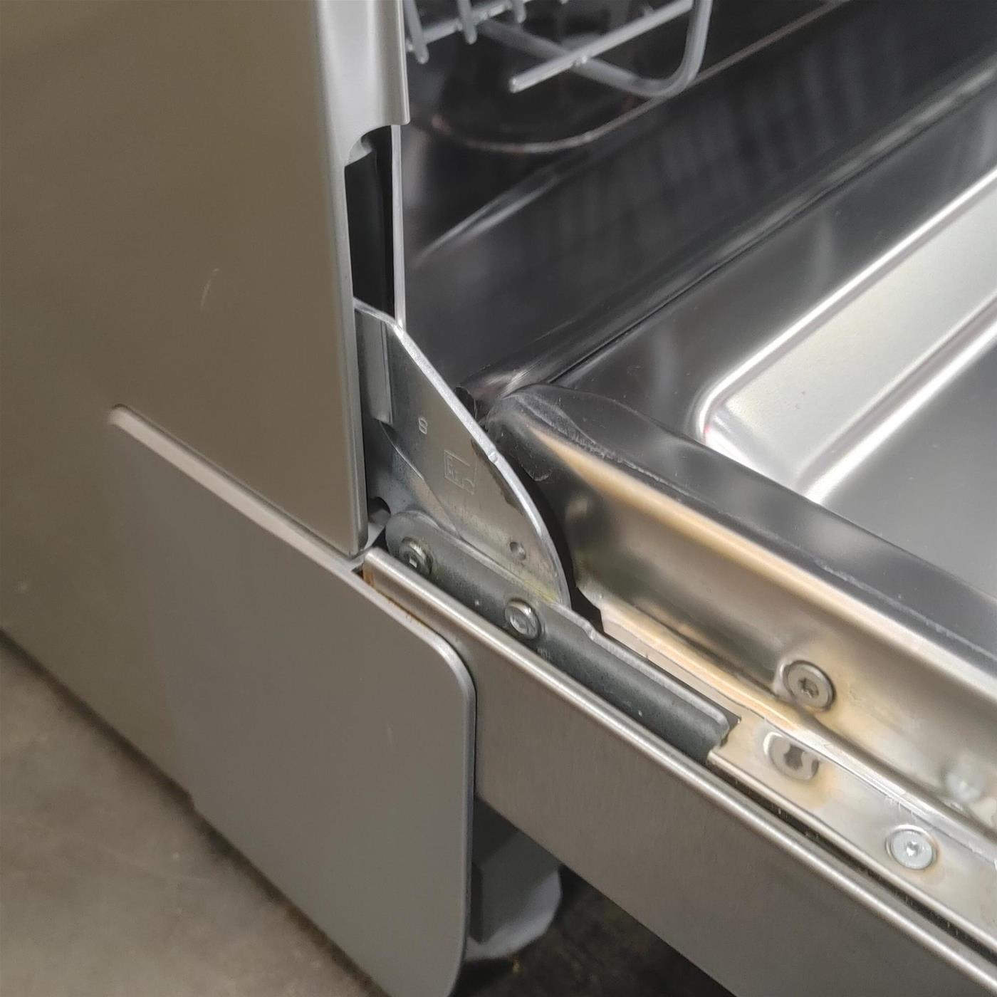 Lavastoviglie Hotpoint Ariston HFC 3C32 WX Libera installazione 14 coperti