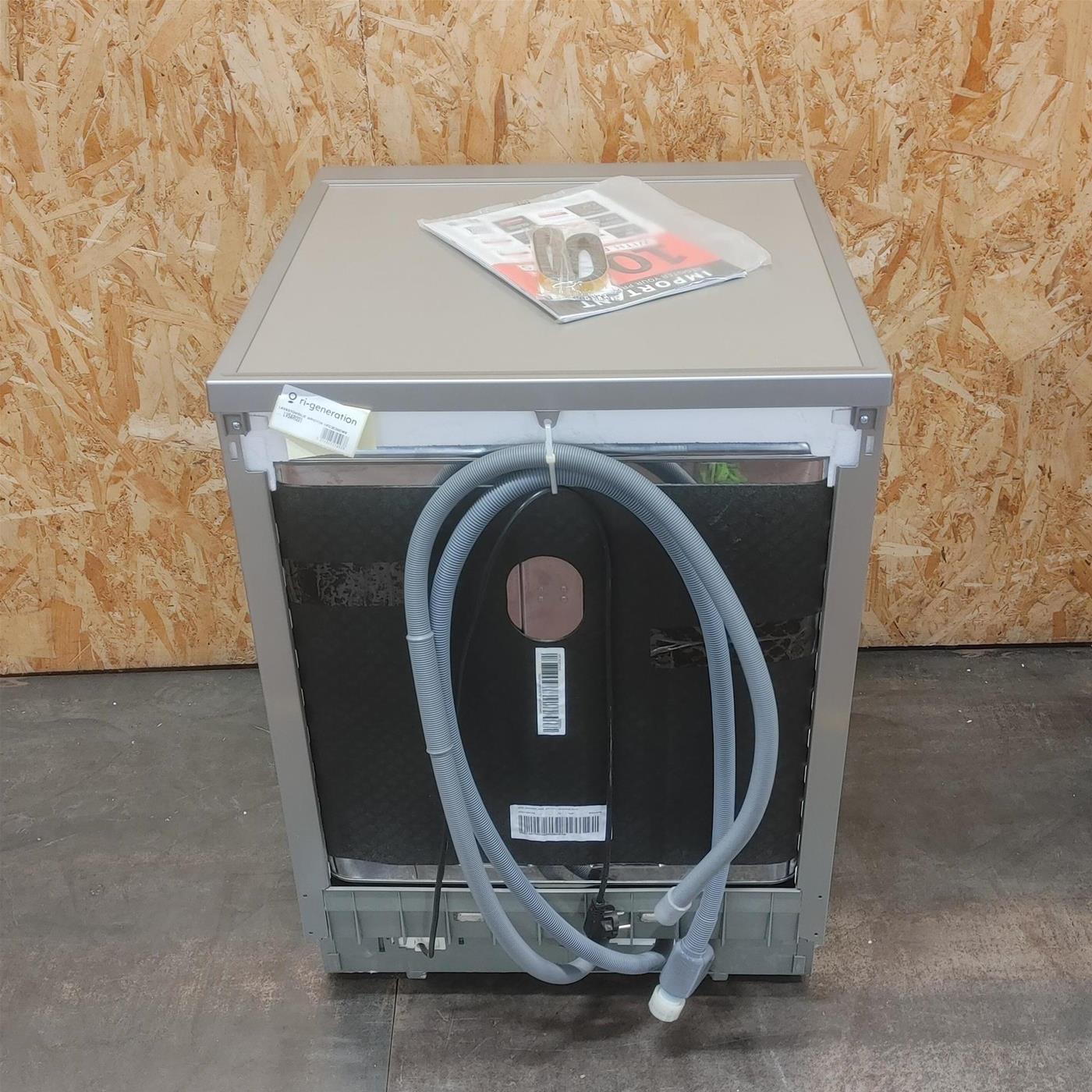Lavastoviglie Hotpoint Ariston HFC 3C32 WX Libera installazione 14 coperti