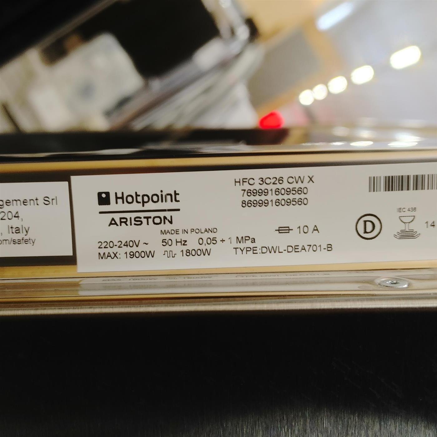 Lavastoviglie Hotpoint Ariston HFC 3C32 WX Libera installazione 14 coperti