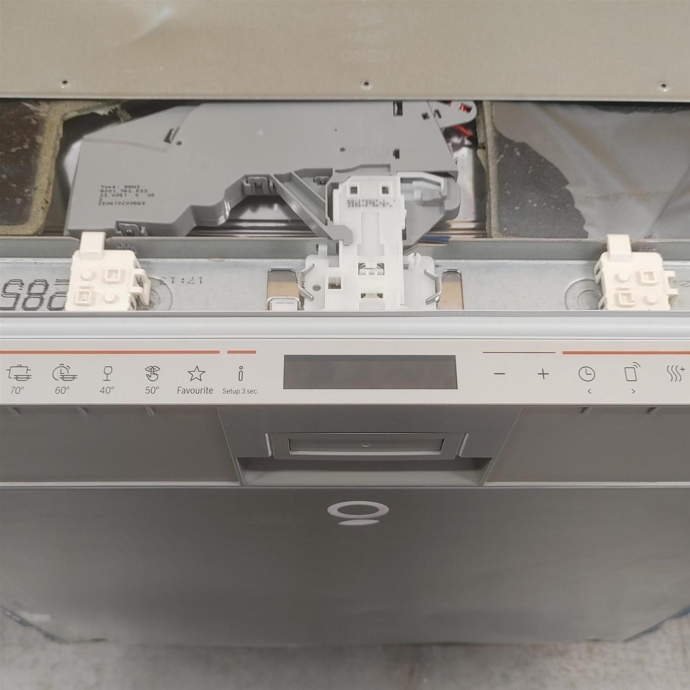 Lavastoviglie Bosch Serie 8 SMV8TCX01E da incasso 14 coperti