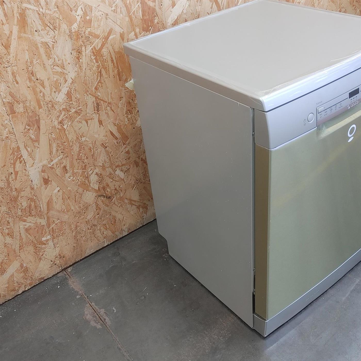Lavastoviglie Bosch Serie 2 SMS2ITI11E libera installazione 12 coperti
