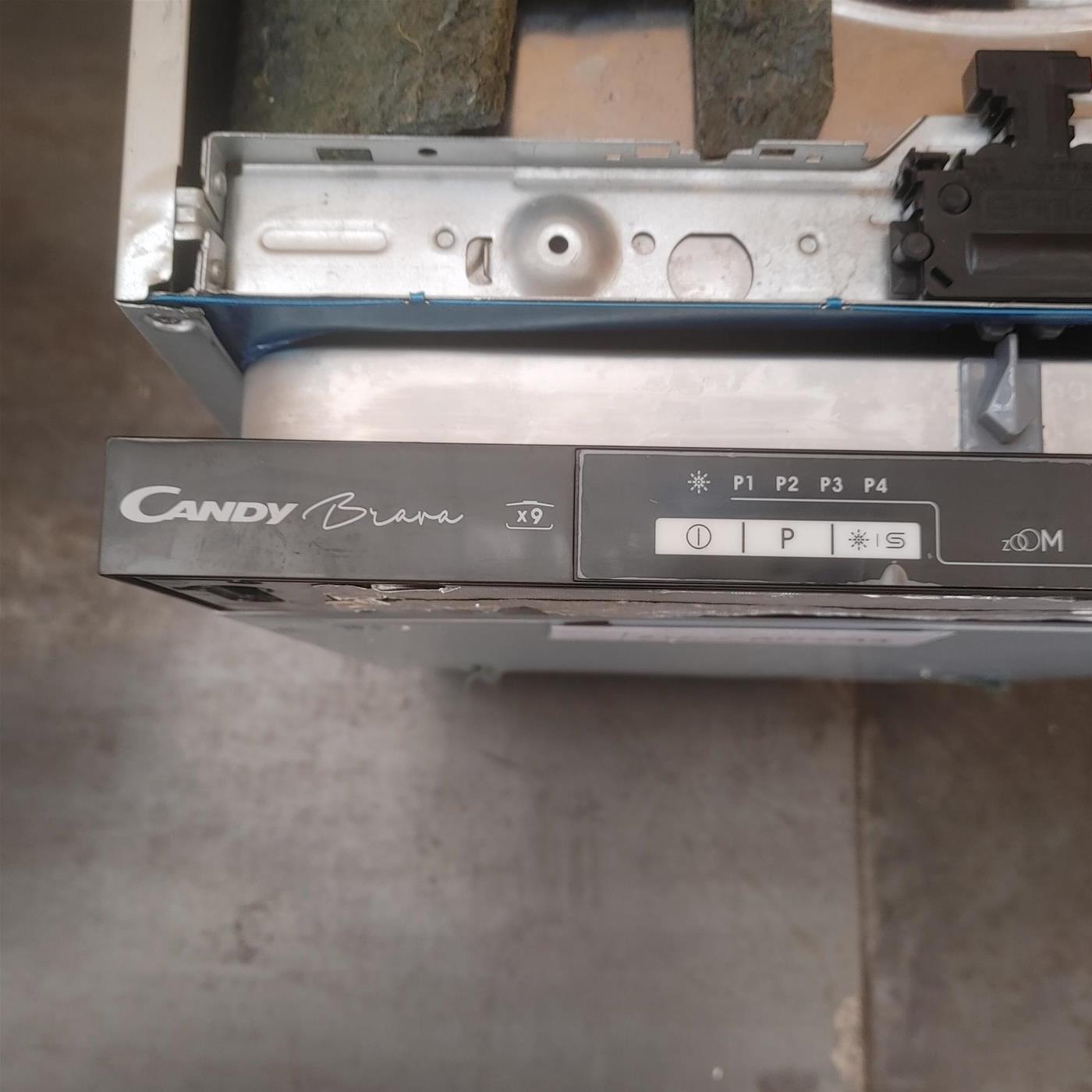 Lavastoviglie Candy Brava CDIH 1L949 A scomparsa totale 9 coperti