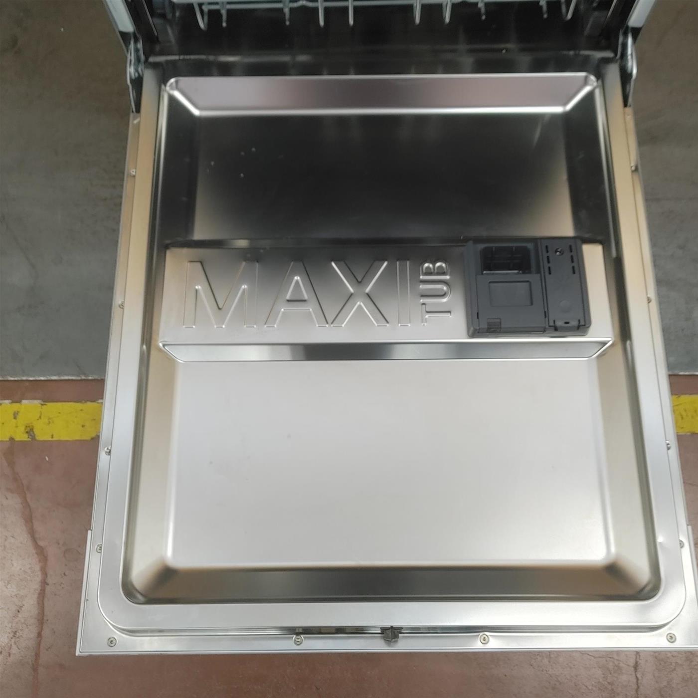 Lavastoviglie Candy RapidÓ CI 3E53L0W A scomparsa totale 13 coperti