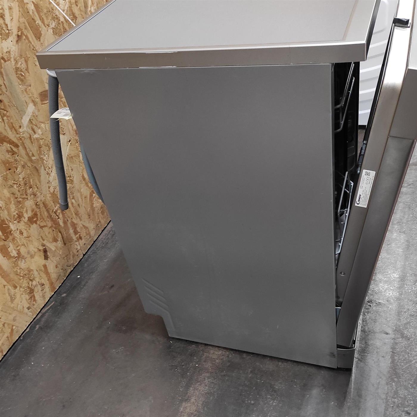 Lavastoviglie Candy RapidÓ CF0C7SB0FX Libera installazione 10 coperti