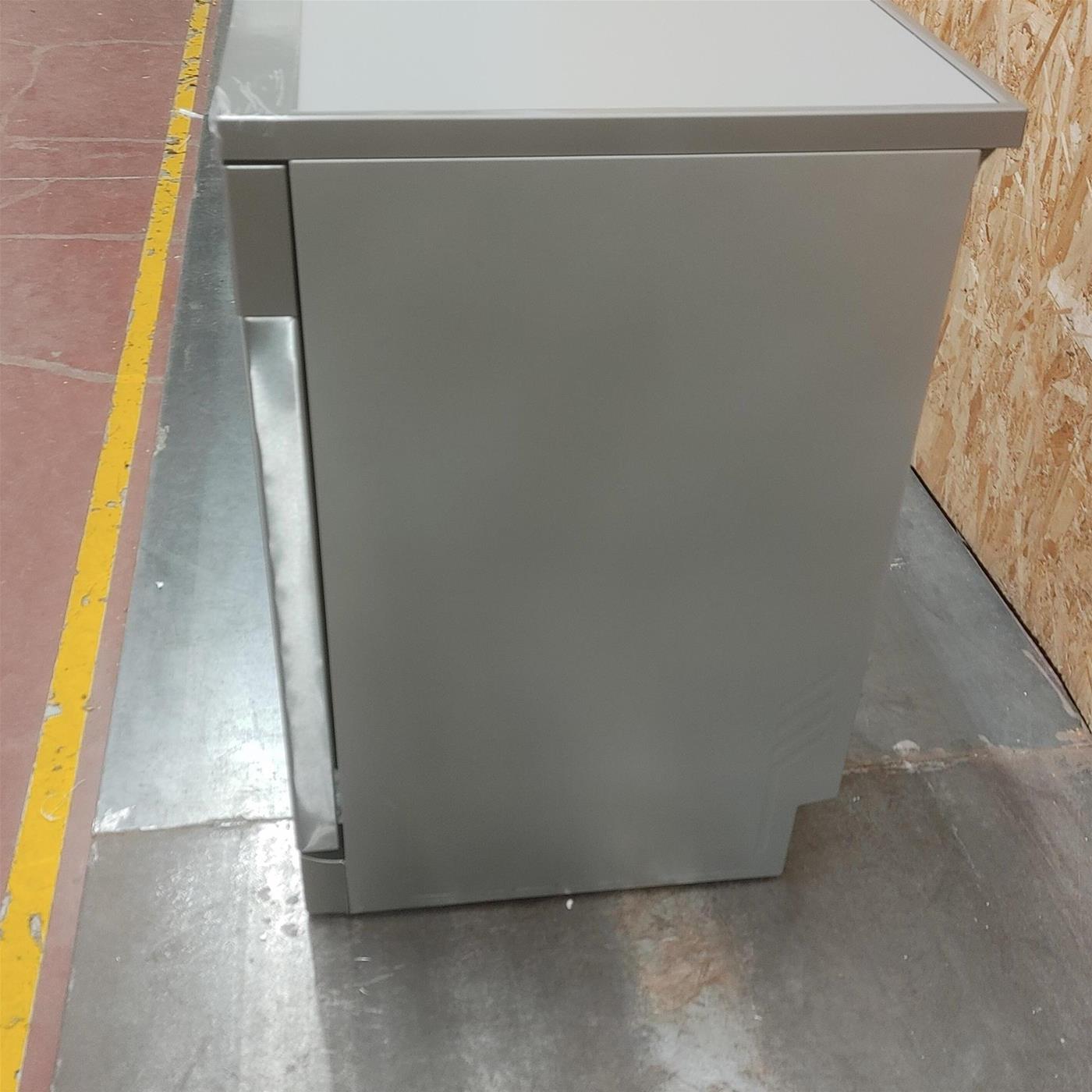 Lavastoviglie Candy CF 6B4S1PX a libera installazione 16 coperti