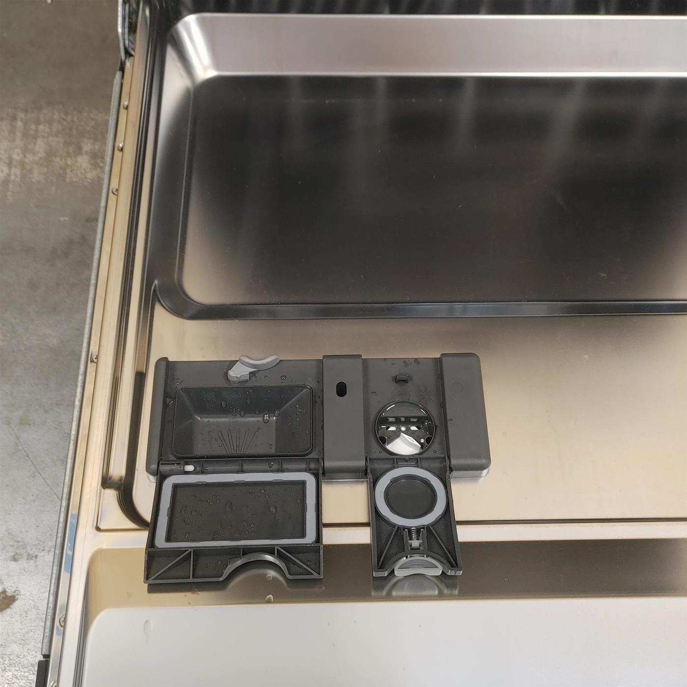 Lavastoviglie Electrolux EEM28200L A scomparsa totale 13 coperti E