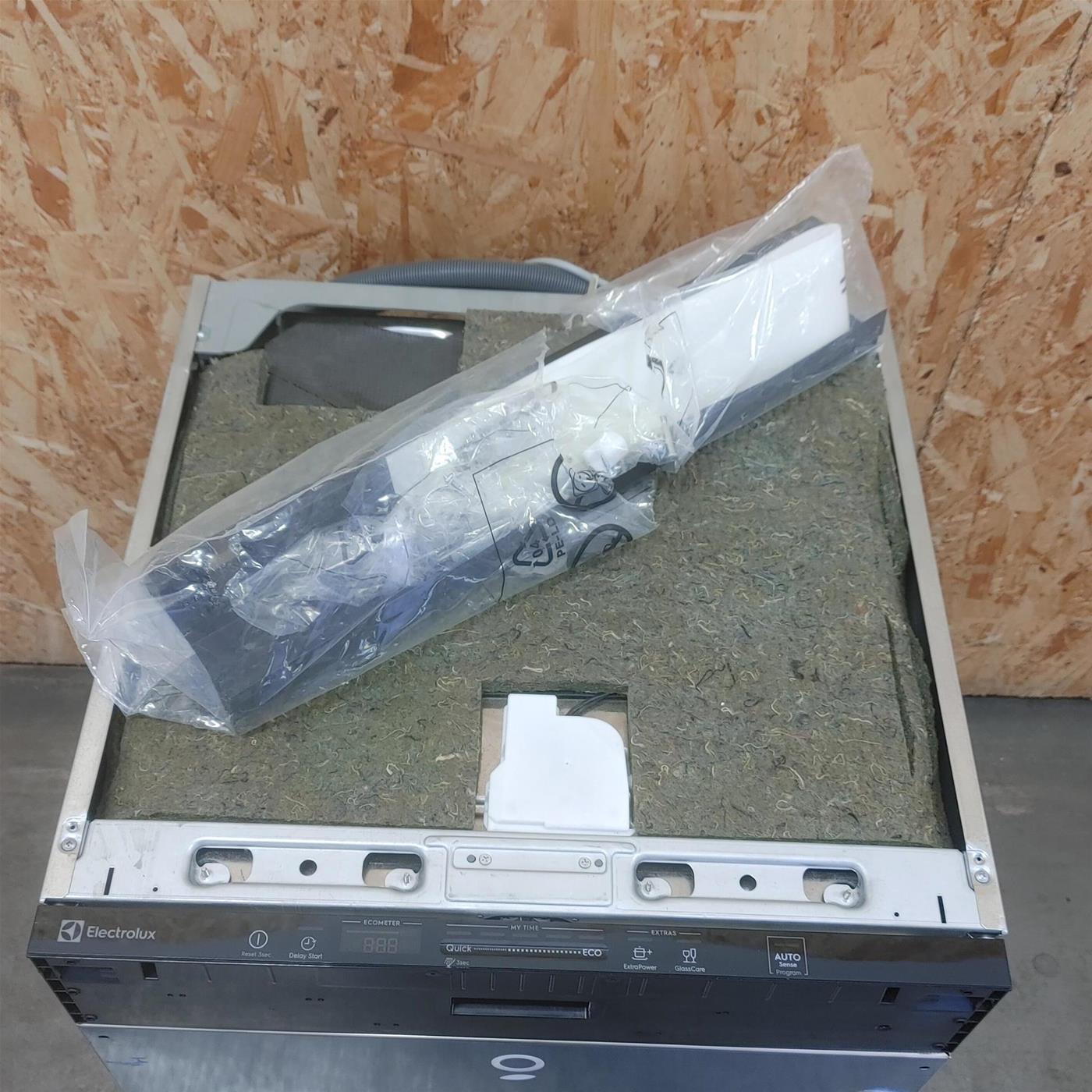 Lavastoviglie Electrolux KESC5300L A scomparsa totale 12 coperti