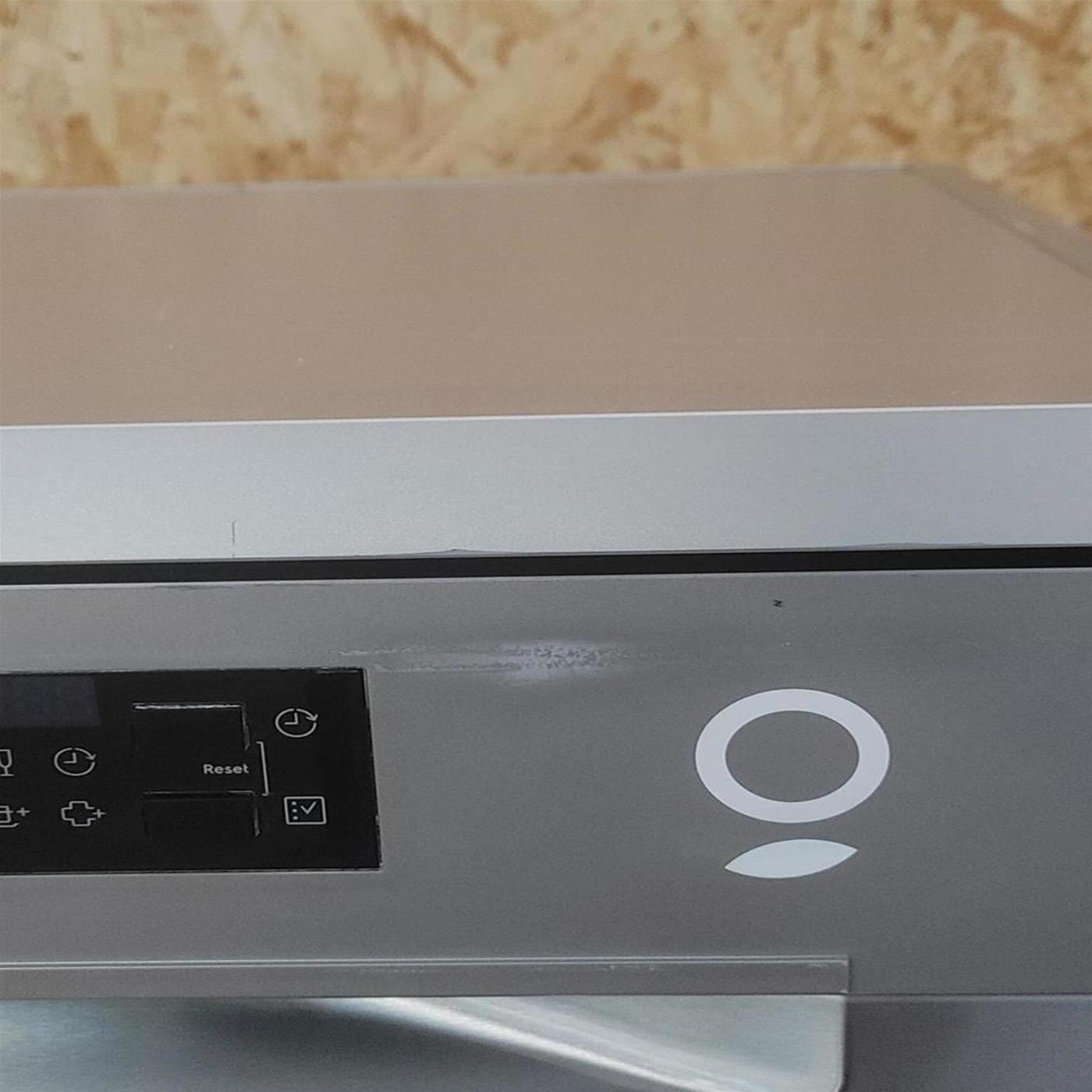 Lavastoviglie Electrolux Serie 600 ESM48400SX SatelliteClean® Libera installazione 14 coperti