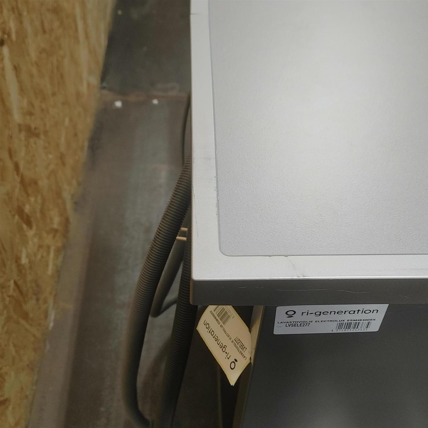 Lavastoviglie Electrolux Serie 600 ESM48400SX SatelliteClean® Libera installazione 14 coperti