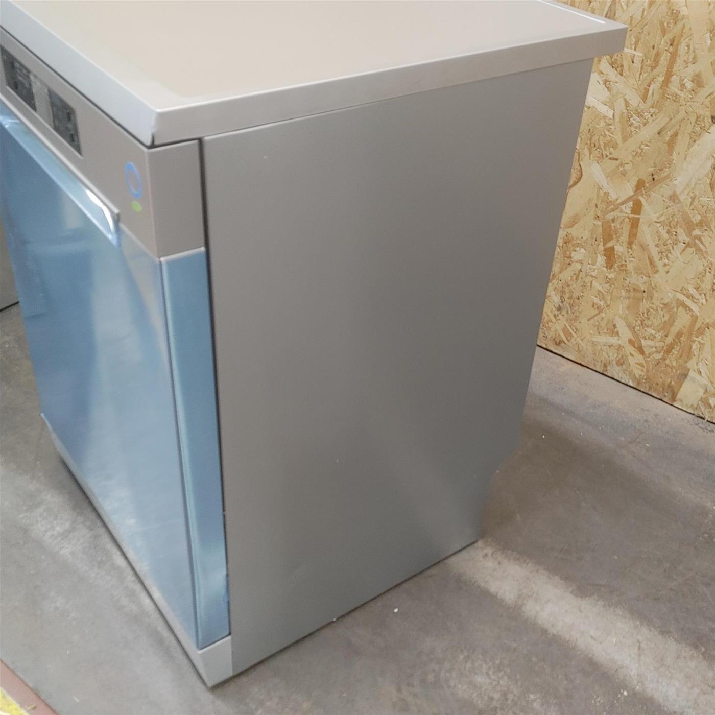 Lavastoviglie Electrolux Serie 600 ESM48400SX SatelliteClean® Libera installazione 14 coperti