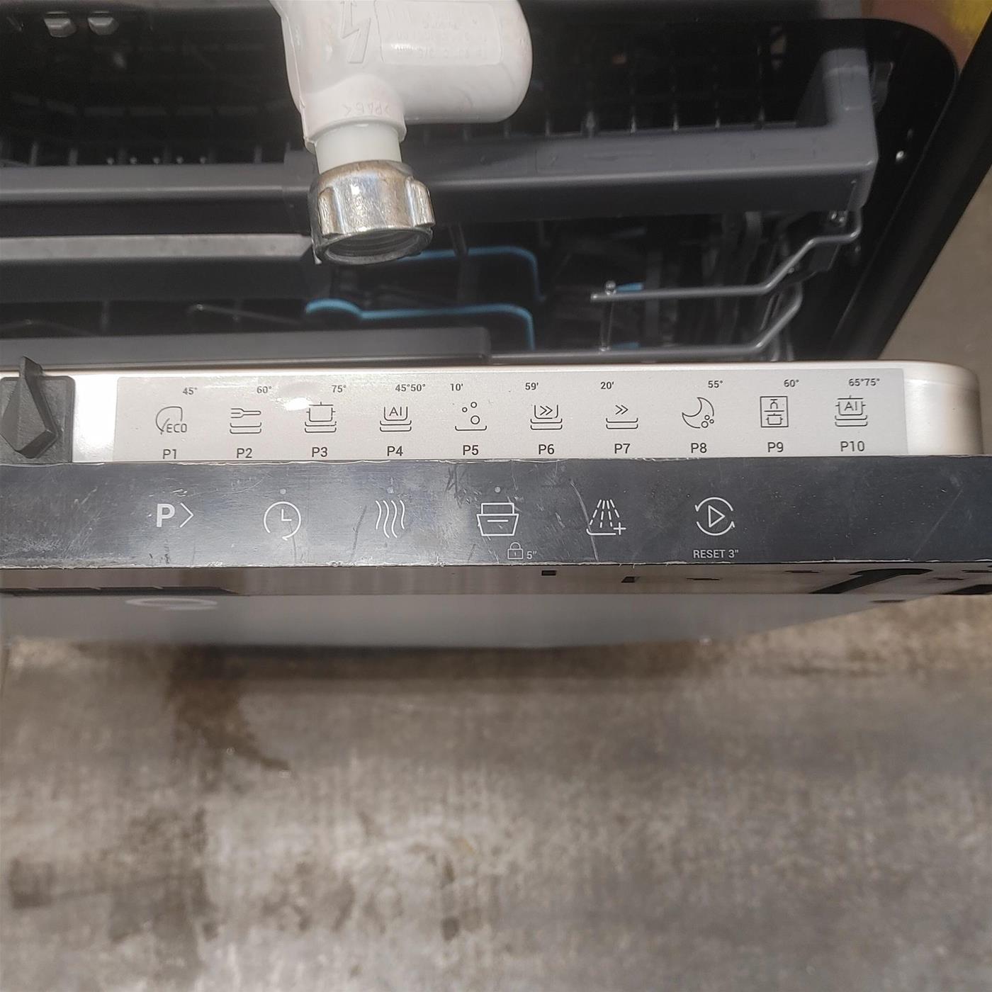 Lavastoviglie intelligente Haier SXI 6B0S3FSBV A scomparsa totale 16 coperti