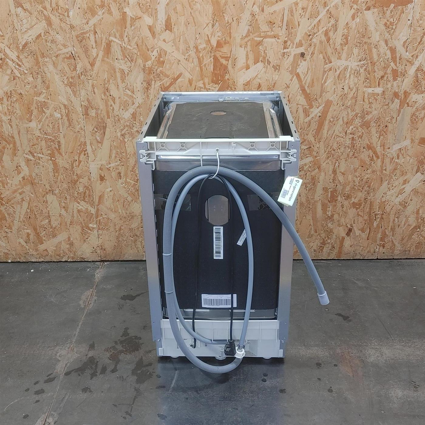 Lavastoviglie Indesit DSIE 2B10 da incasso 10 coperti