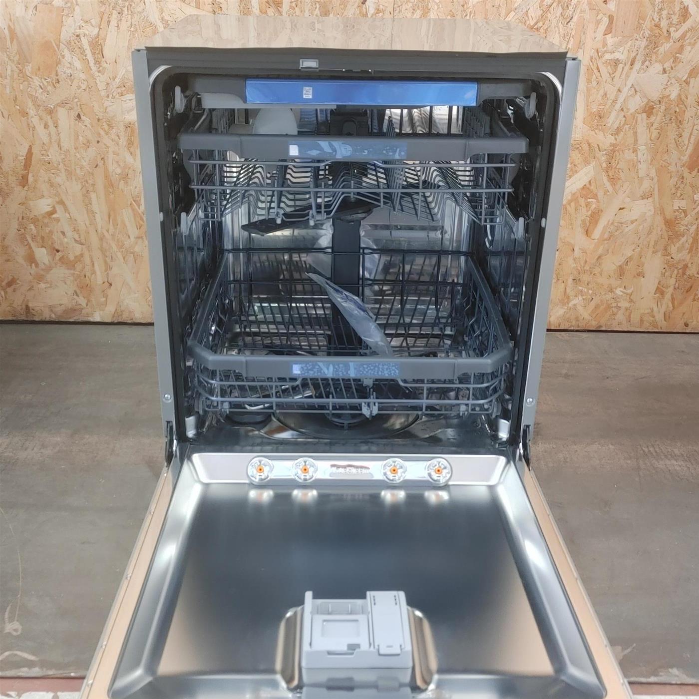 Lavastoviglie LG DB365TXS.AASQEIS A scomparsa totale 14 coperti B