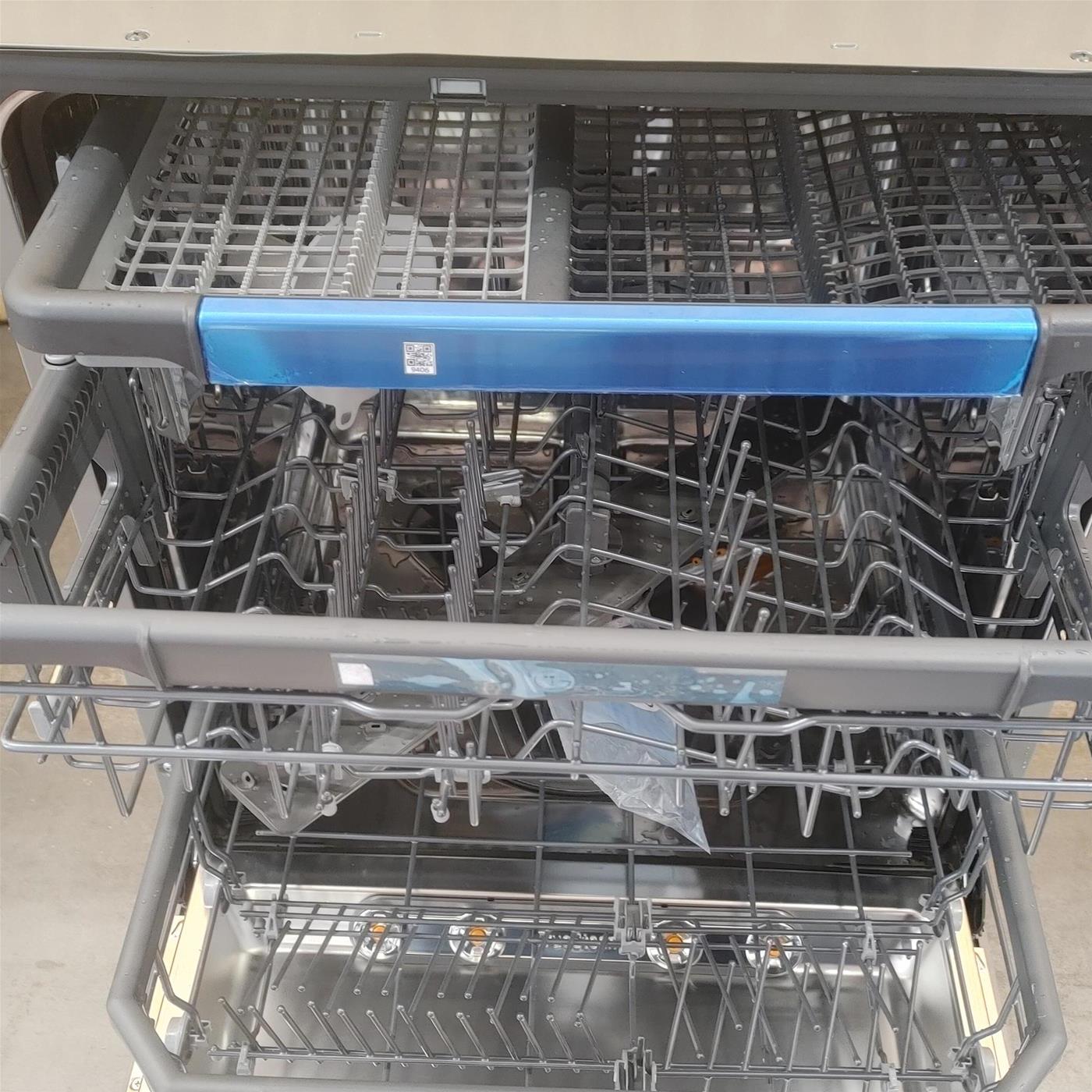 Lavastoviglie LG DB365TXS.AASQEIS A scomparsa totale 14 coperti B
