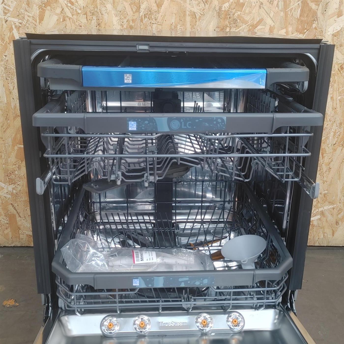 Lavastoviglie LG QuadWash DB365TXS da incasso Wi-Fi