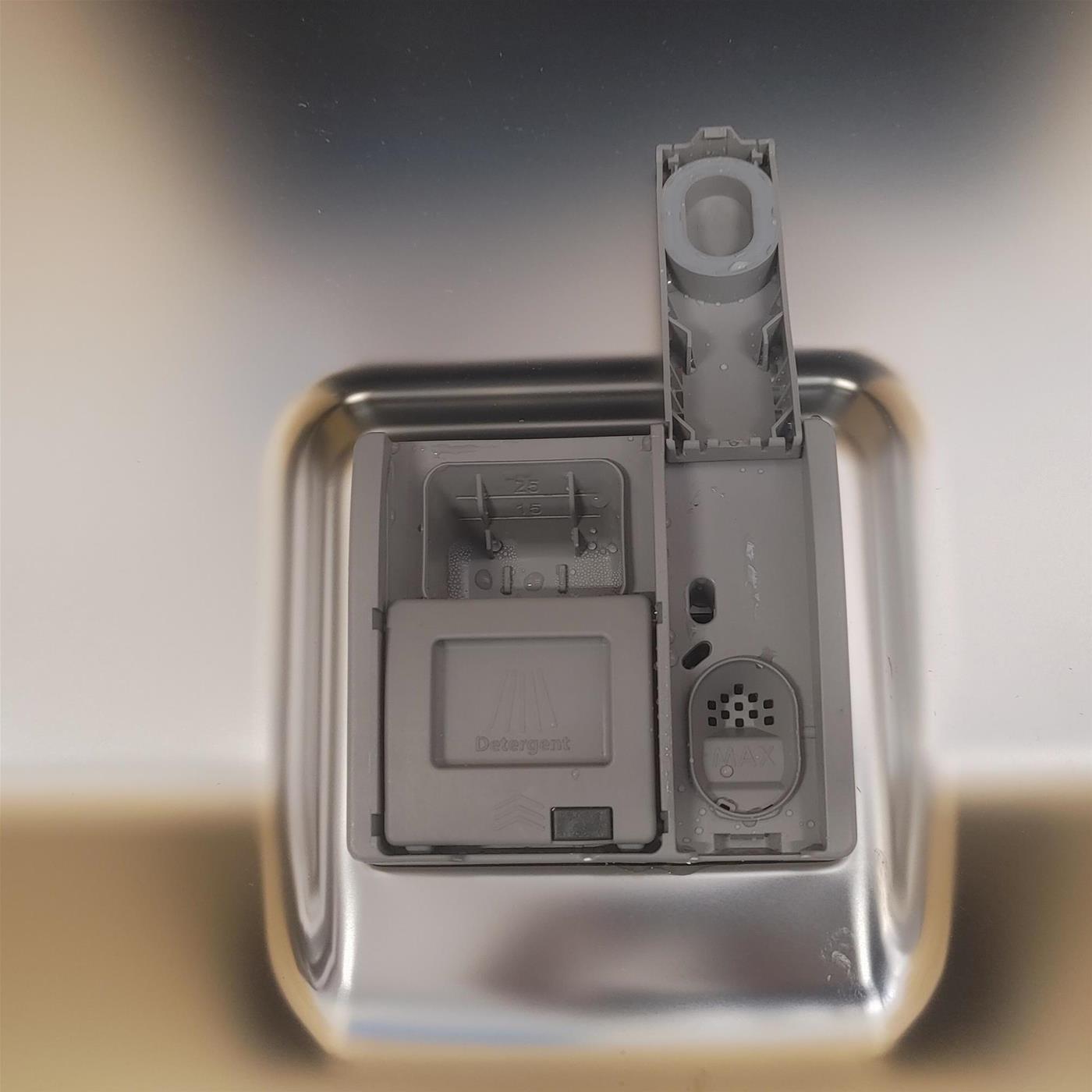 Lavastoviglie LG QuadWash DB365TXS Vapore Wi-Fi  14 coperti