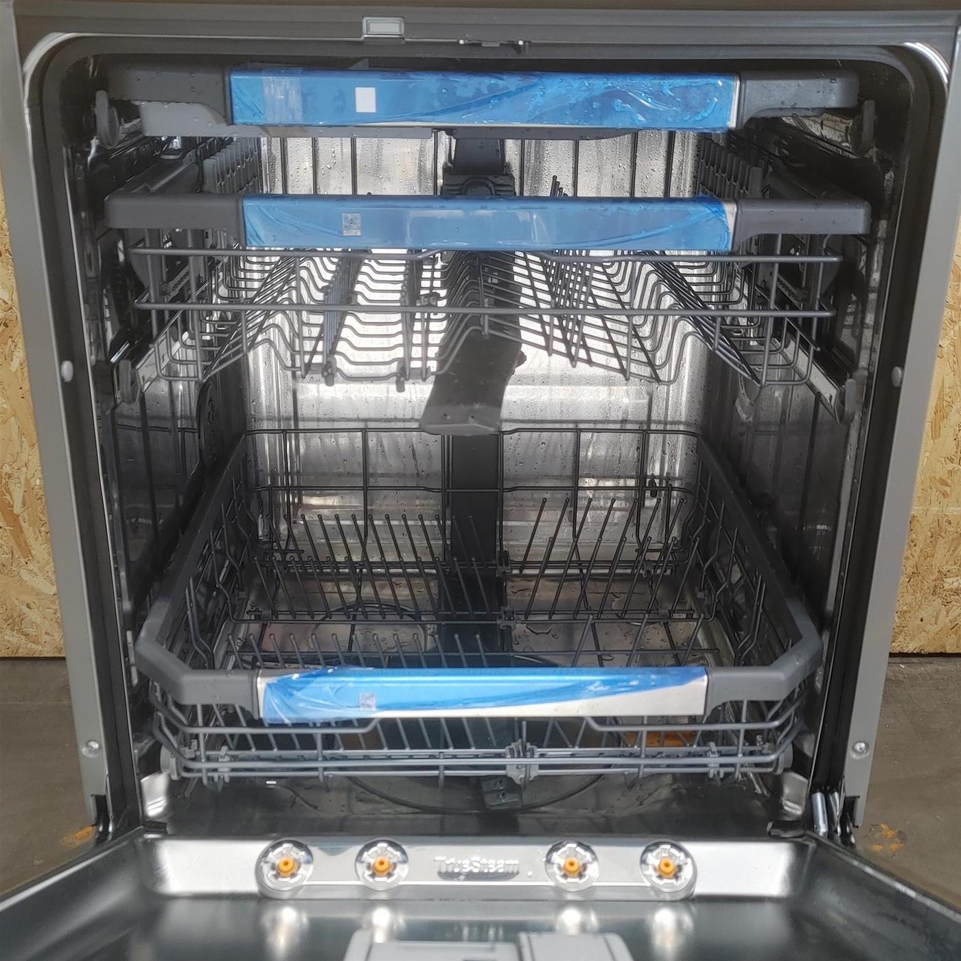Lavastoviglie LG DB475TXS a scomparsa totale 14 coperti