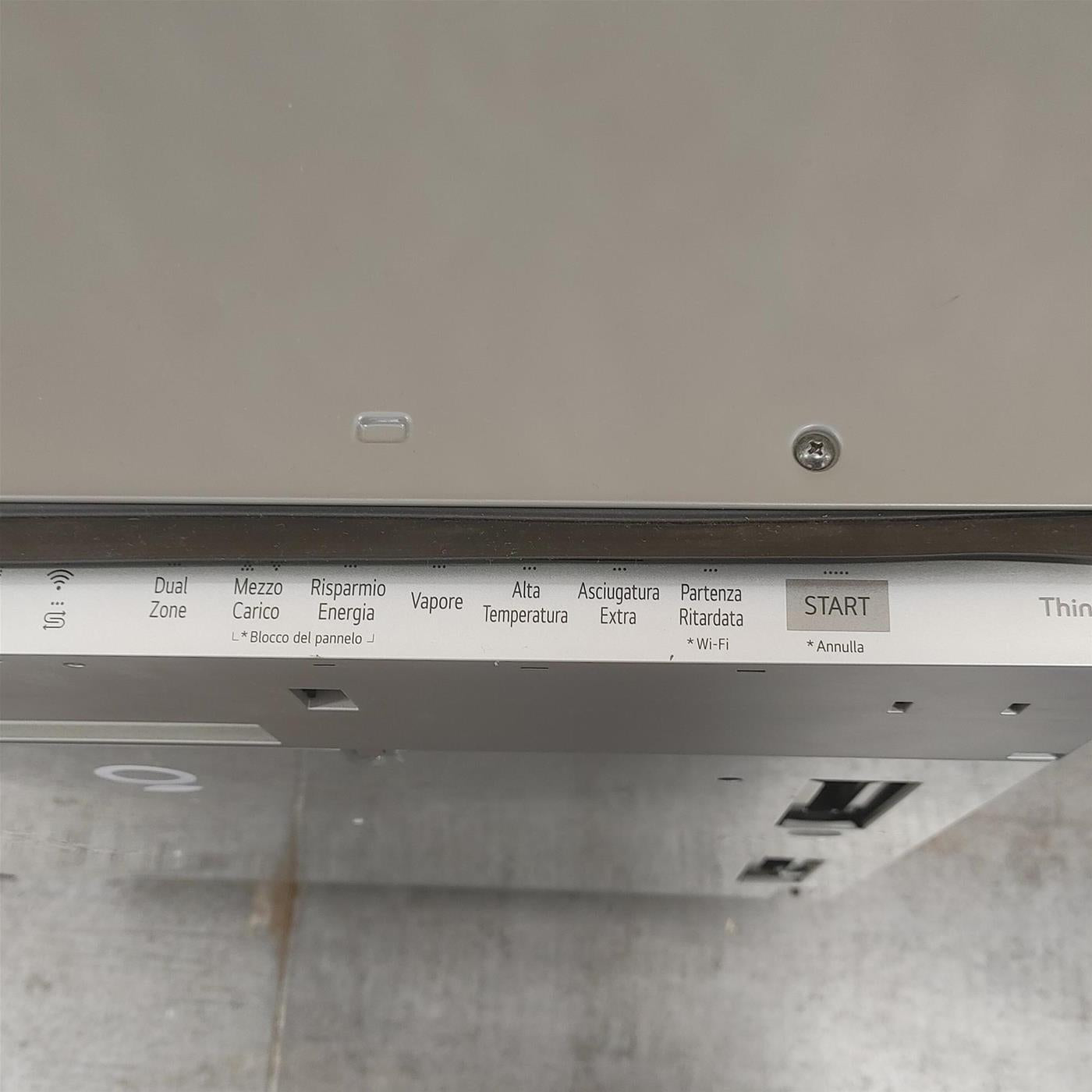 Lavastoviglie LG QuadWash DB365TXS a scomparsa totale 14 coperti Vapore Wi-Fi