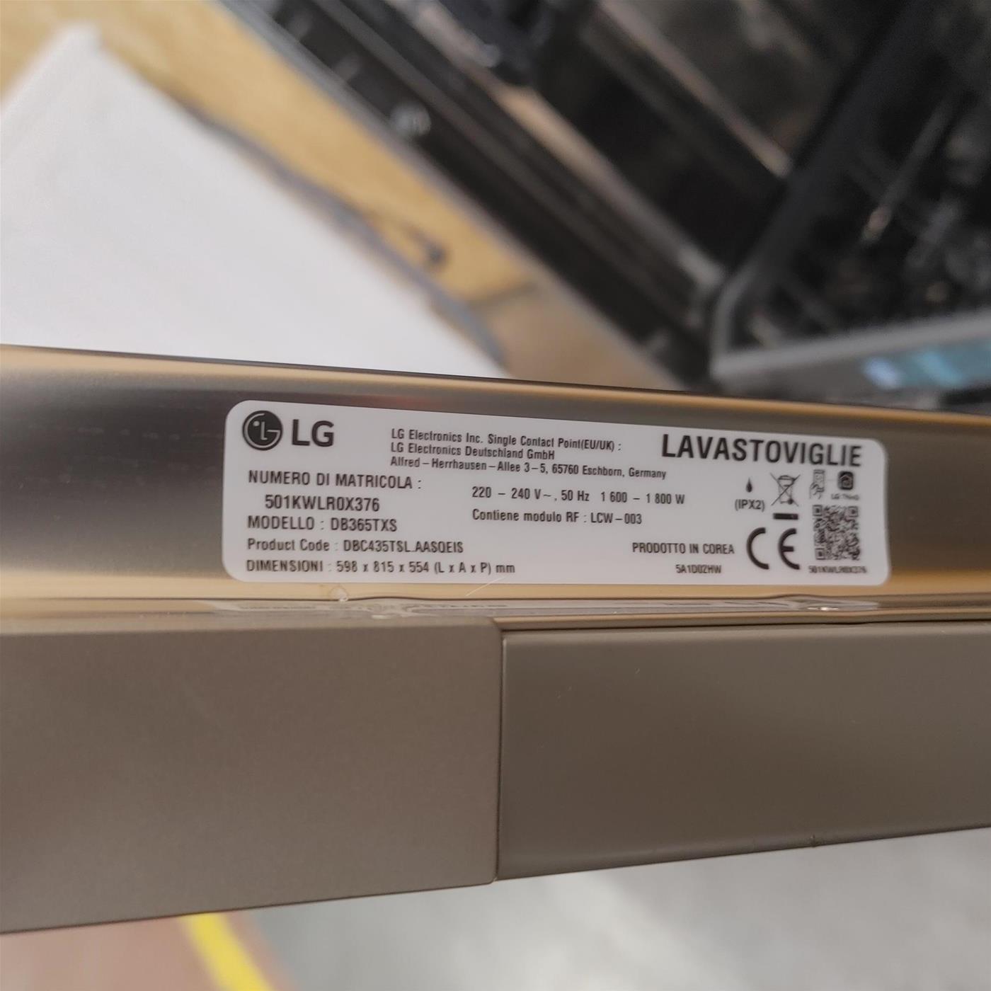 Lavastoviglie LG QuadWash DB365TXS a scomparsa totale 14 coperti Vapore Wi-Fi