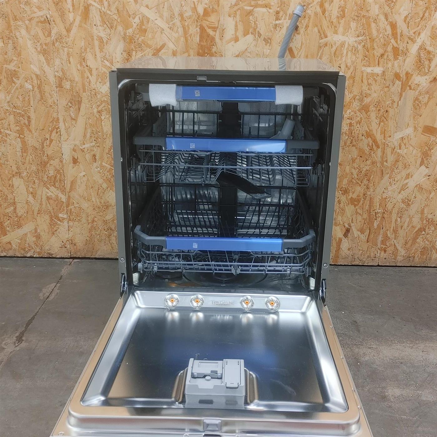 Lavastoviglie LG QuadWash DB475TXS a scomparsa totale Vapore Wi-Fi 14 coperti