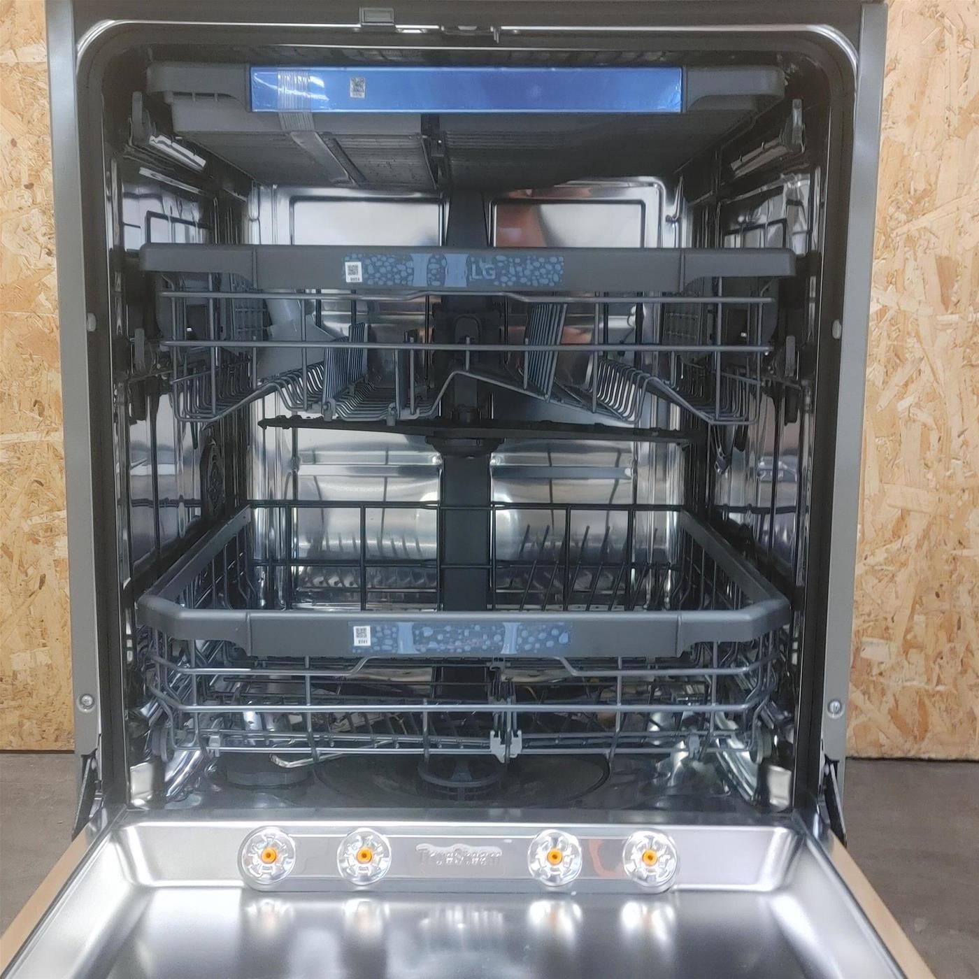 Lavastoviglie LG DF365FPS Libera installazione 14 coperti