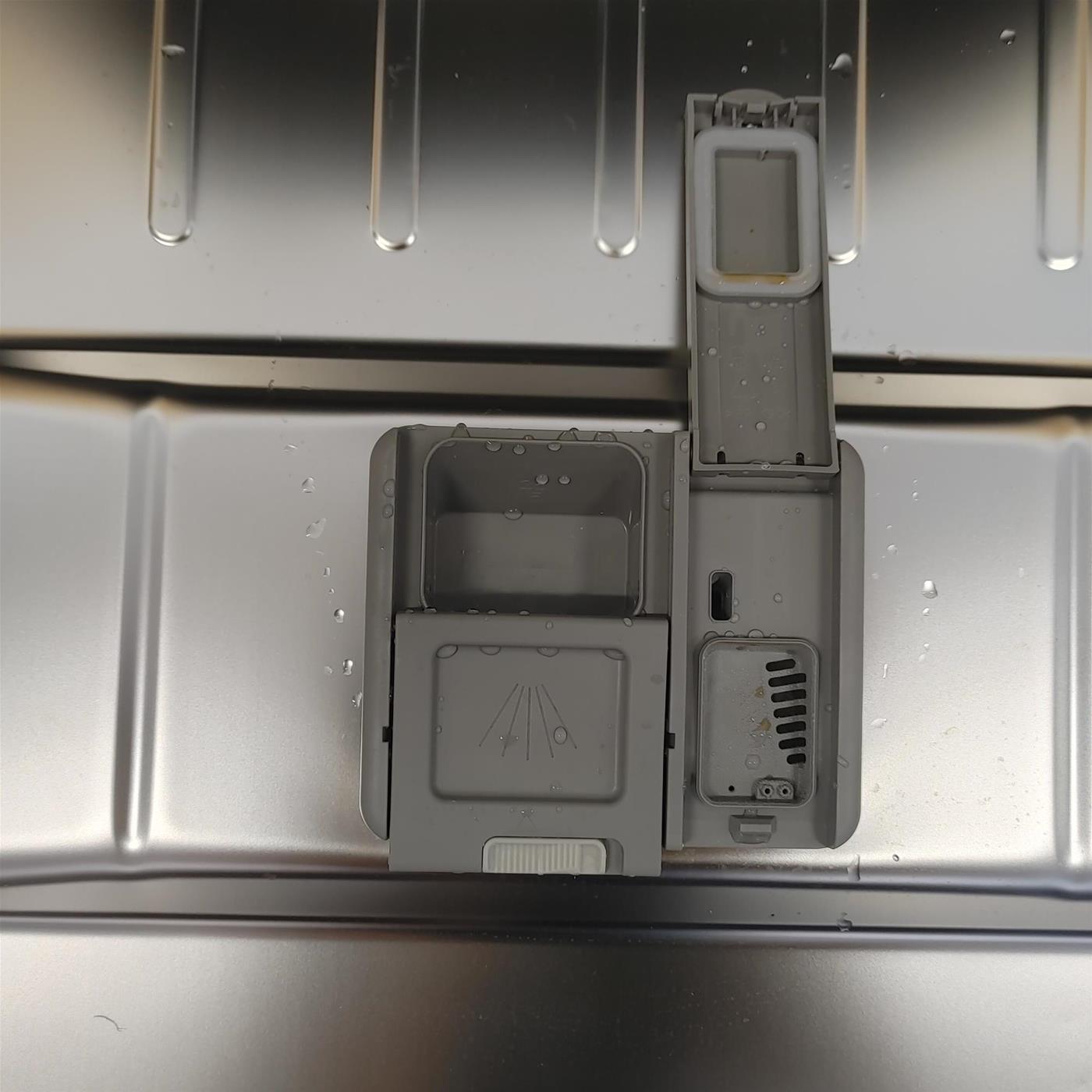 Samsung Lavastoviglie da Incasso DW60A8050BB