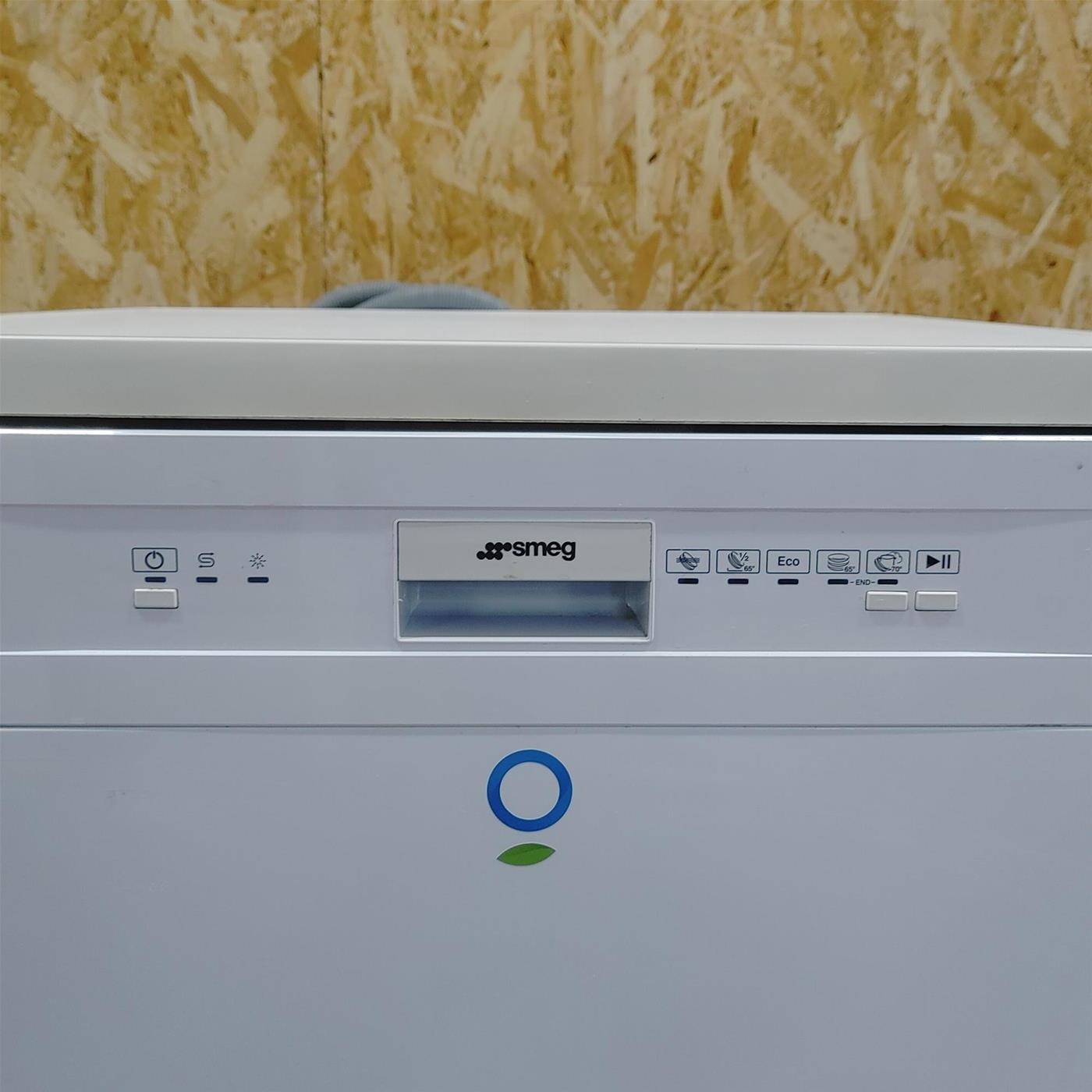Lavastoviglie Smeg LVS112BIT Libera installazione 12 coperti