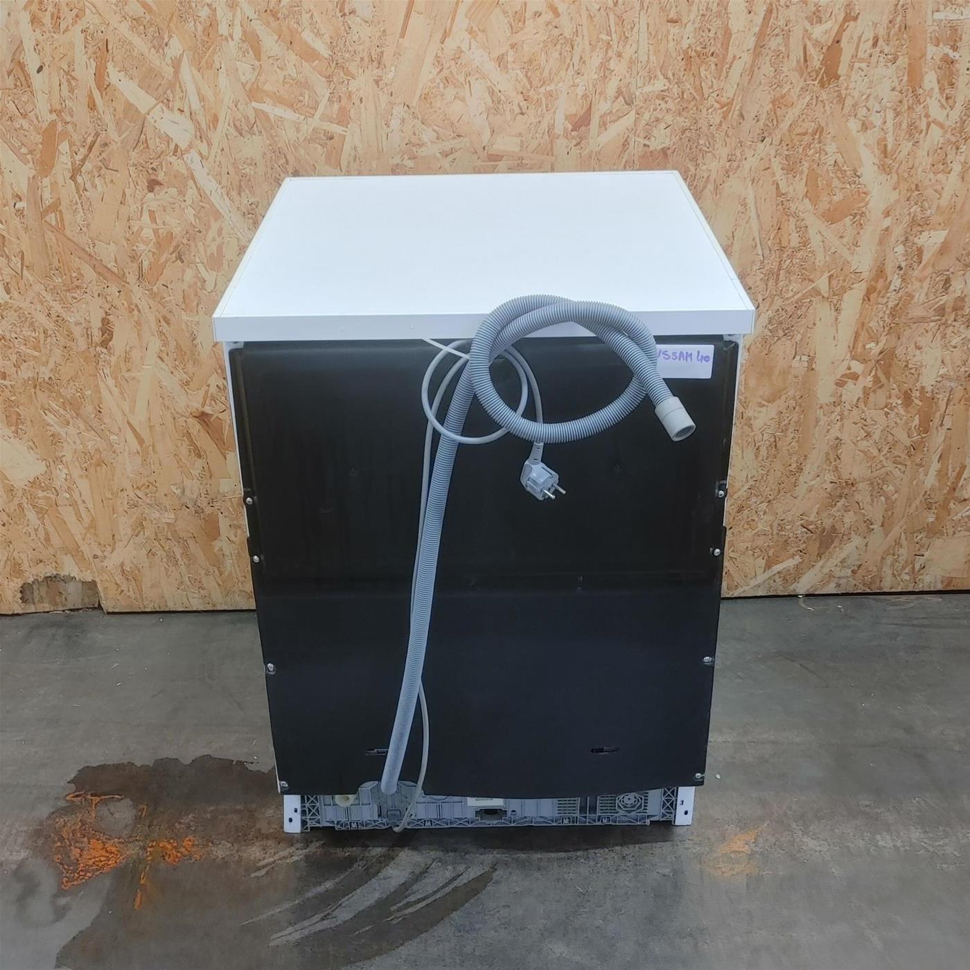 Lavastoviglie Smeg LVS112BIT Libera installazione 12 coperti