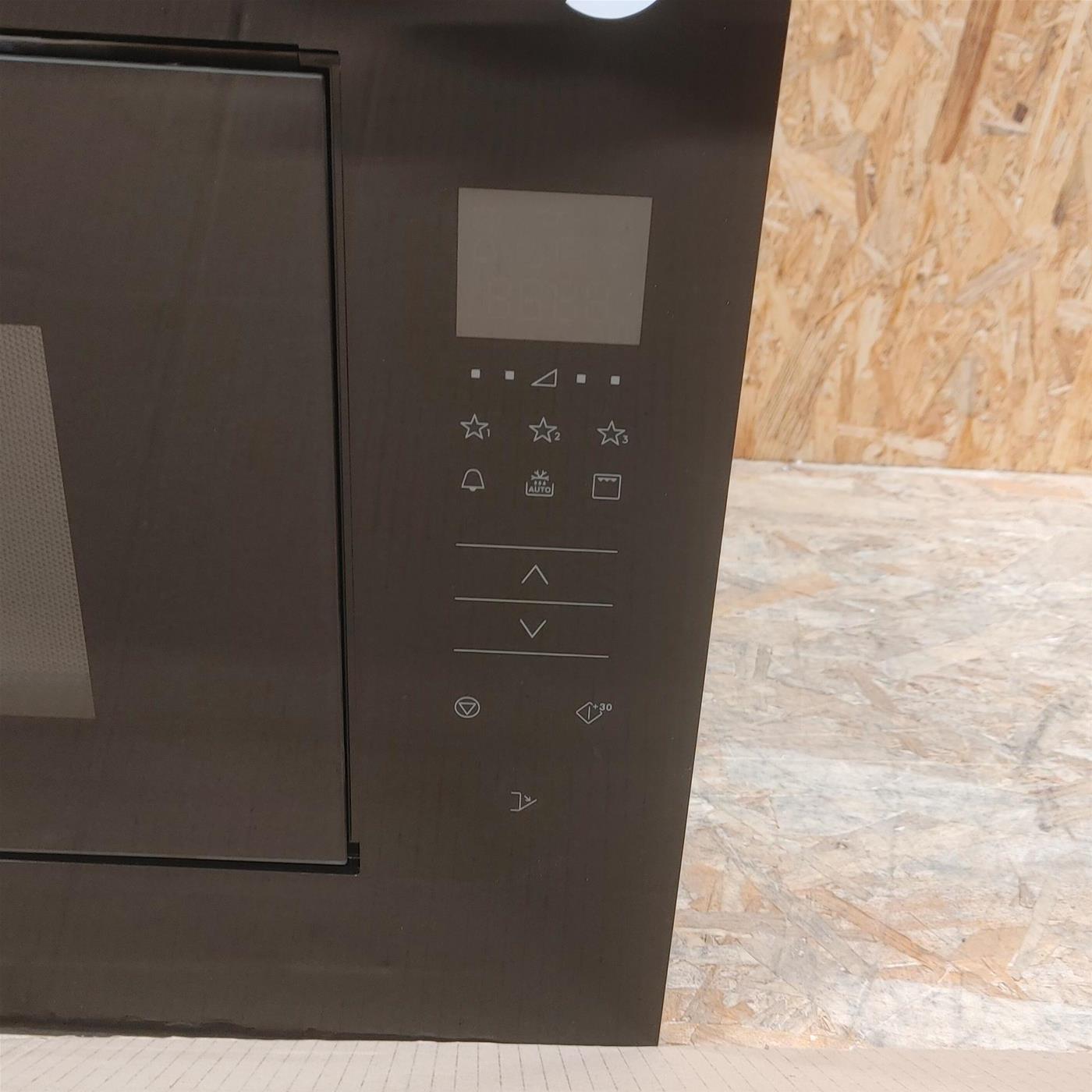 Electrolux MQ927GNE Nero Microonde combinato Incasso 26 L 900 W