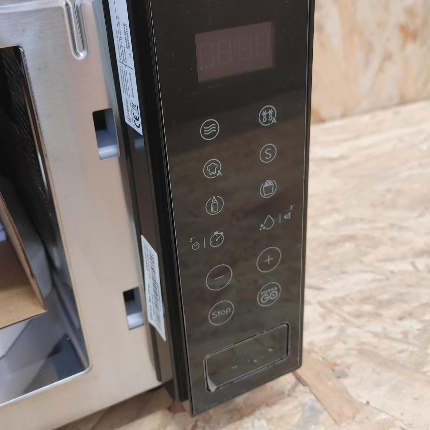 Microonde Indesit MWI 120 GX da incasso