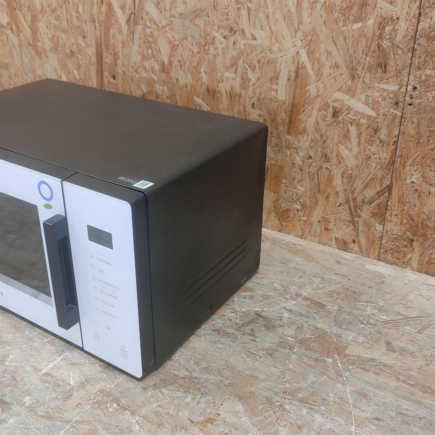Microonde Samsung MG23T5018AW 23L